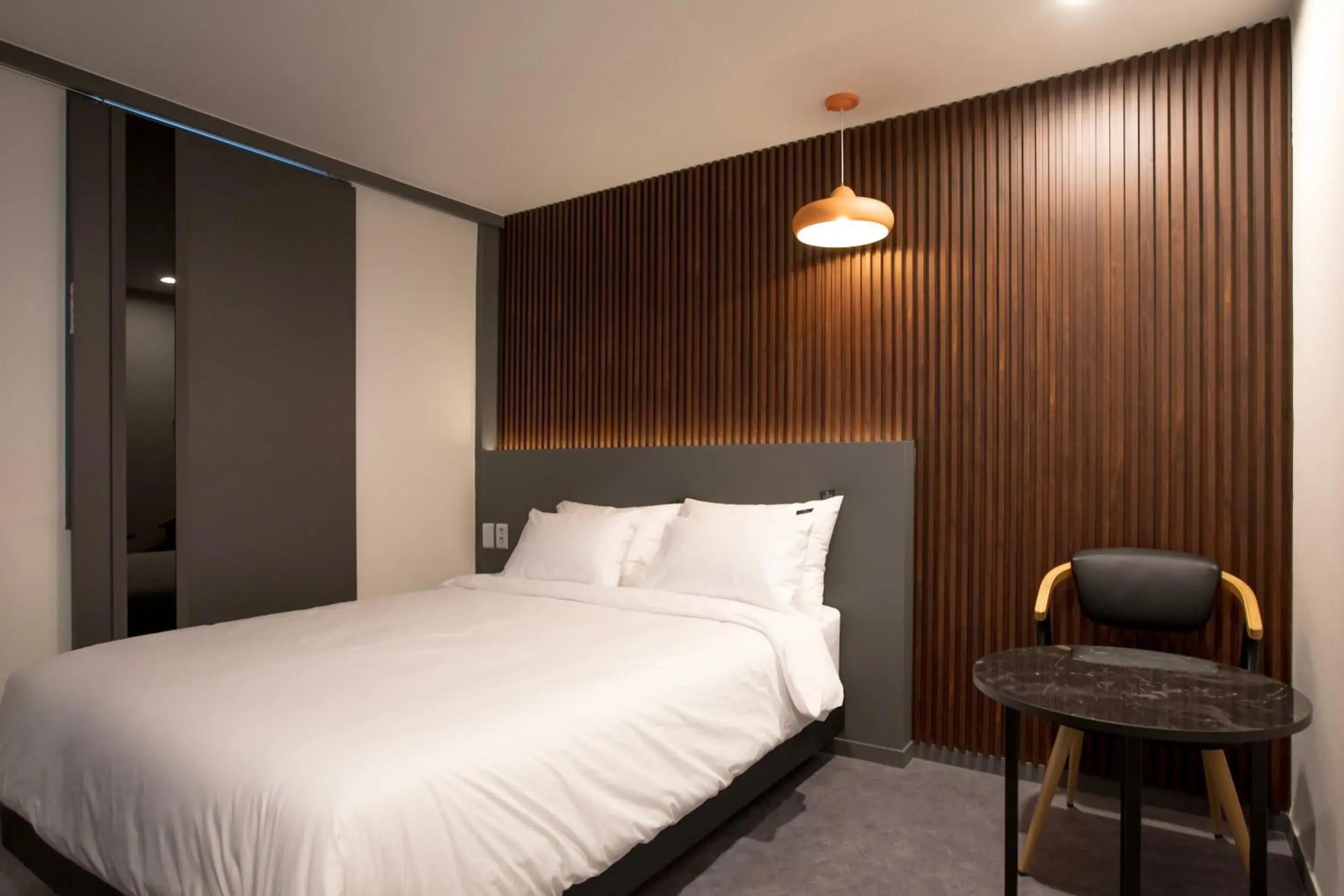 Standard Double Room in Luce Hotel Standard Double Room in Luce Hotel