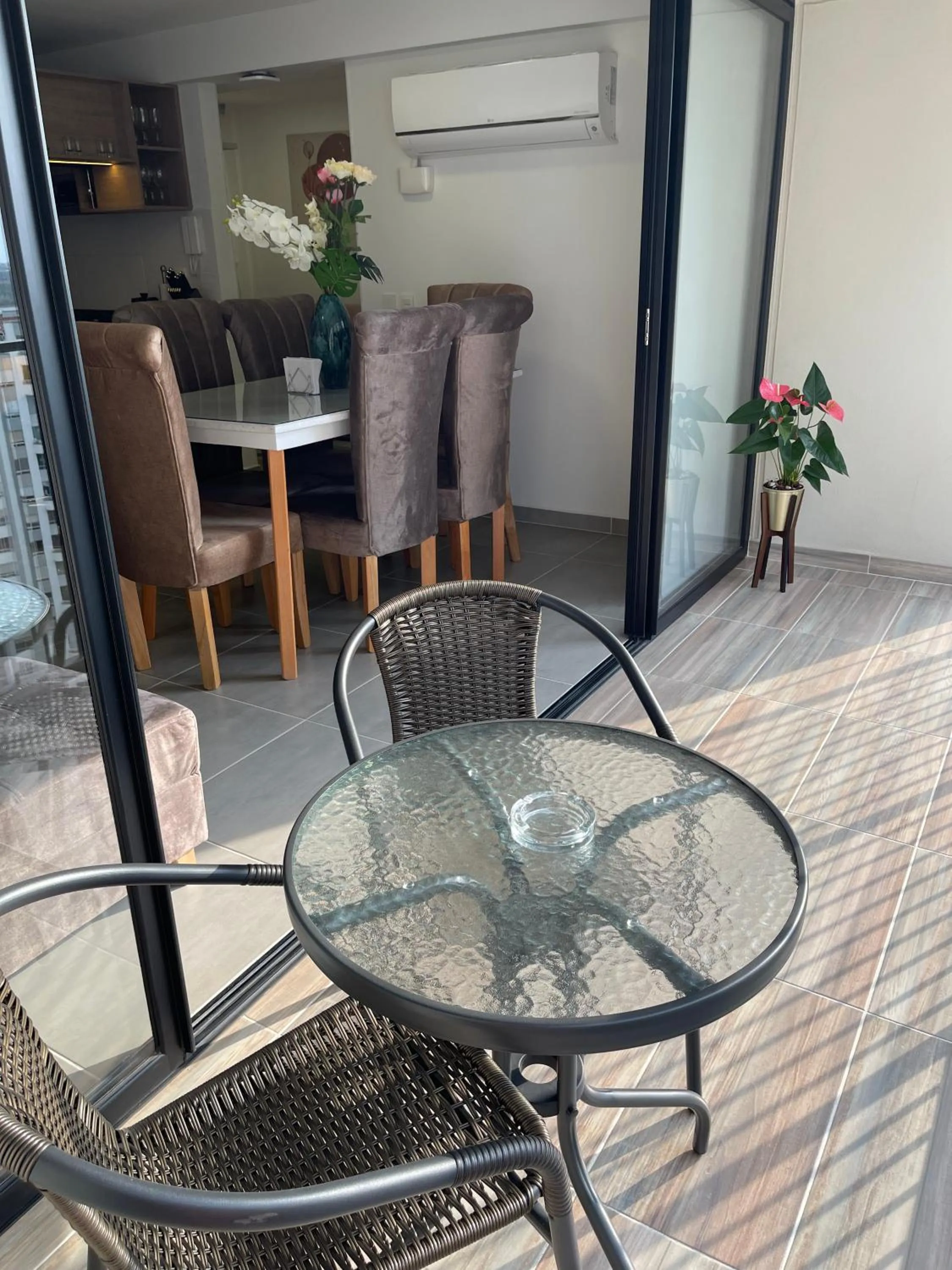 Balcony/Terrace in Acogedor apartamento cerca de clínica en F/blanca