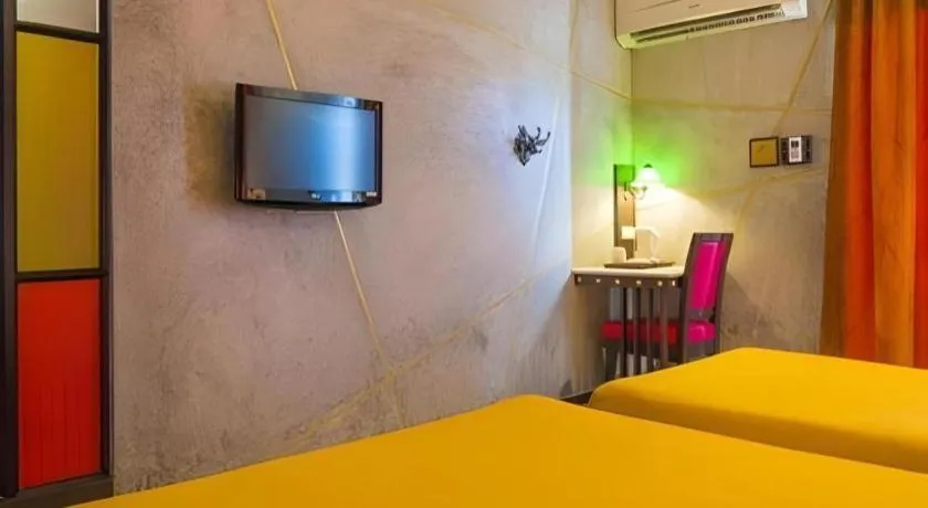 Bed in Pak Ping Ing Tang Boutique Hotel