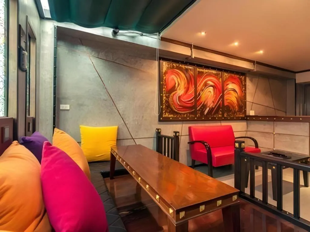 Pak Ping Ing Tang Boutique Hotel