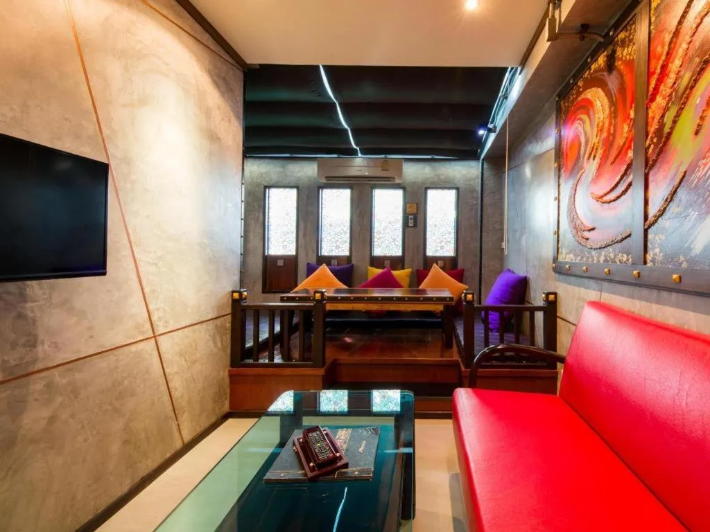 Pak Ping Ing Tang Boutique Hotel