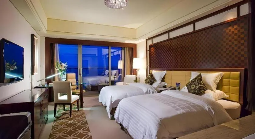 Bed in Shangyu International Hotel