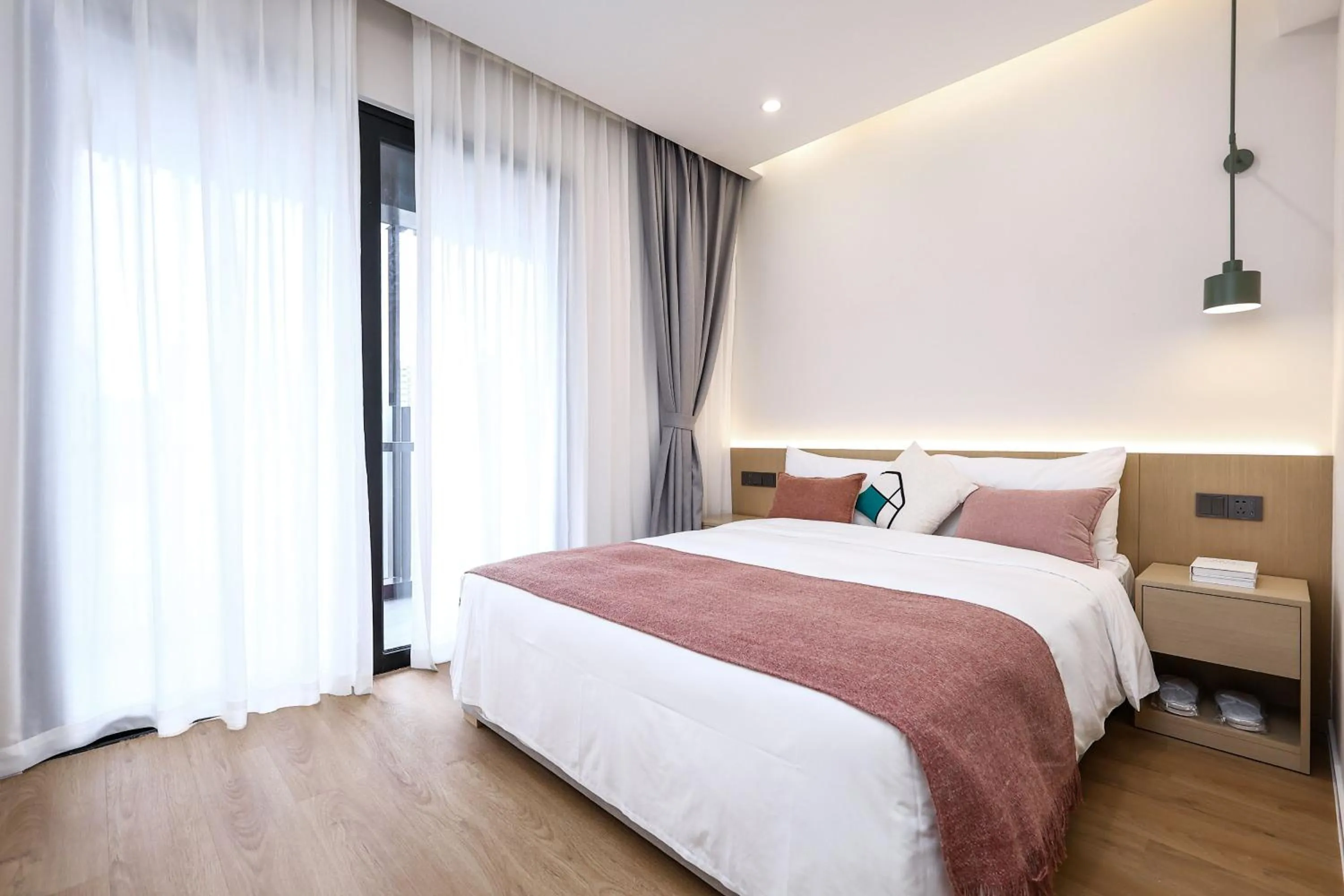 Bed in Adoor Suites Shenzhen