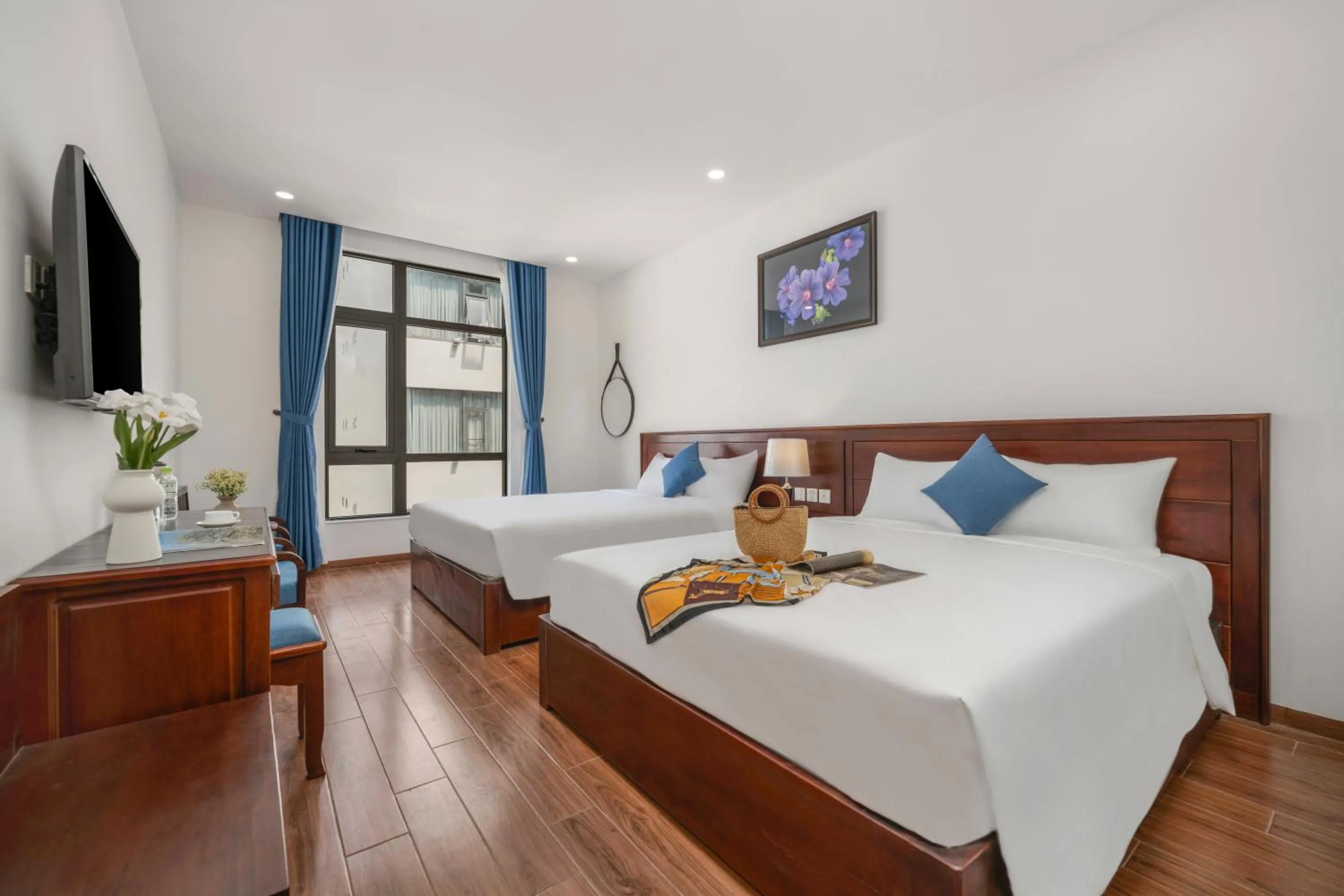 Bed in Sea Near Me Hotel Danang