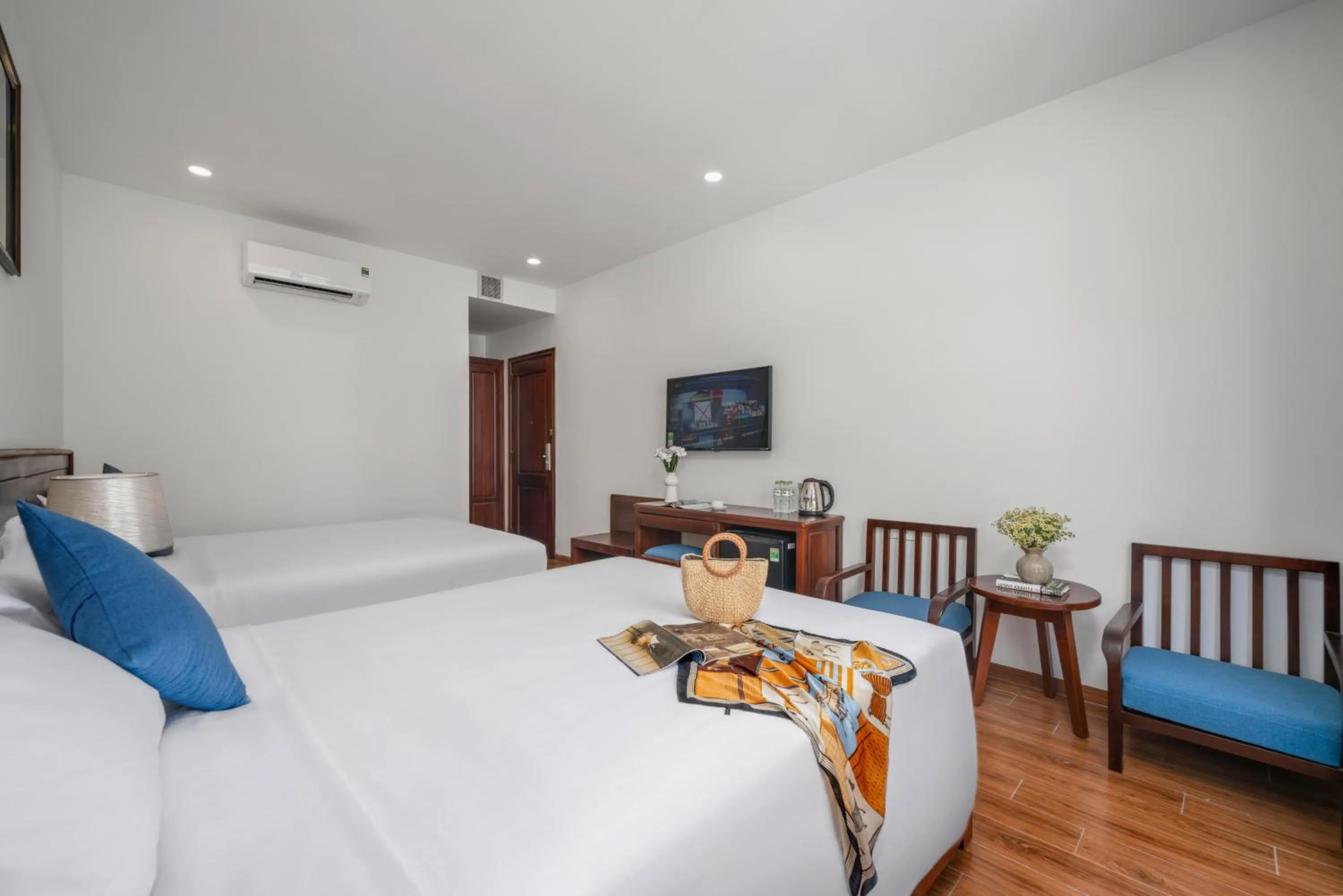 Bed in Sea Near Me Hotel Danang