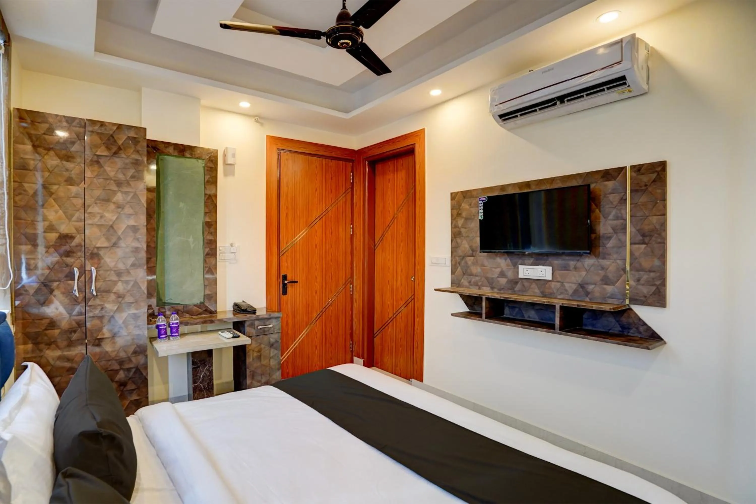 Hotel O Red Diamond Hotel