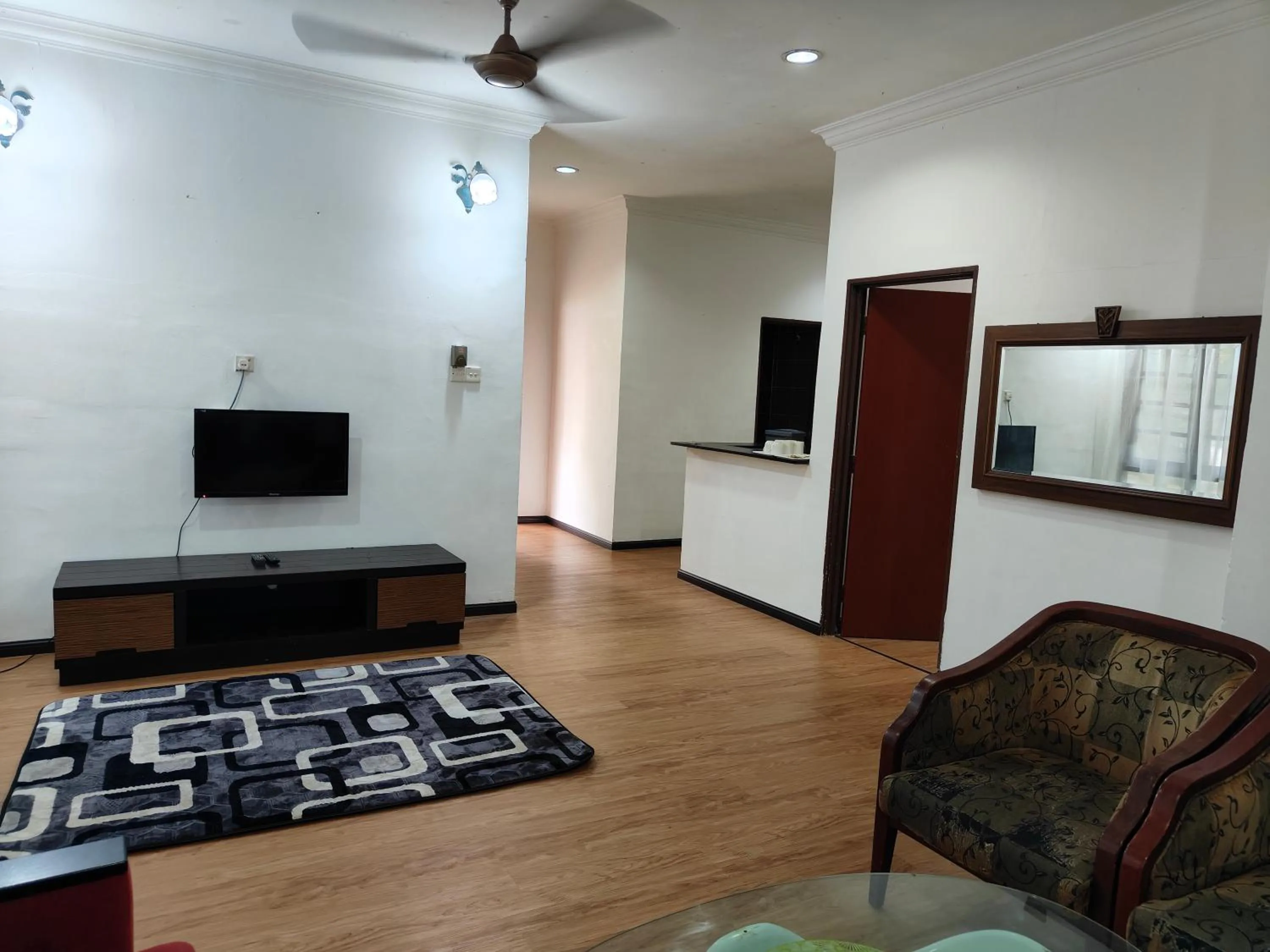 Communal lounge/ TV room in TERENGGANU EQUESTRIAN RESORT (PADDOCK INN)