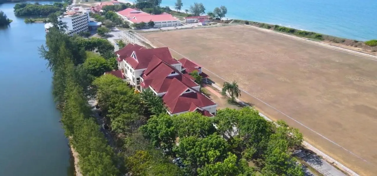 Property building in TERENGGANU EQUESTRIAN RESORT (PADDOCK INN)