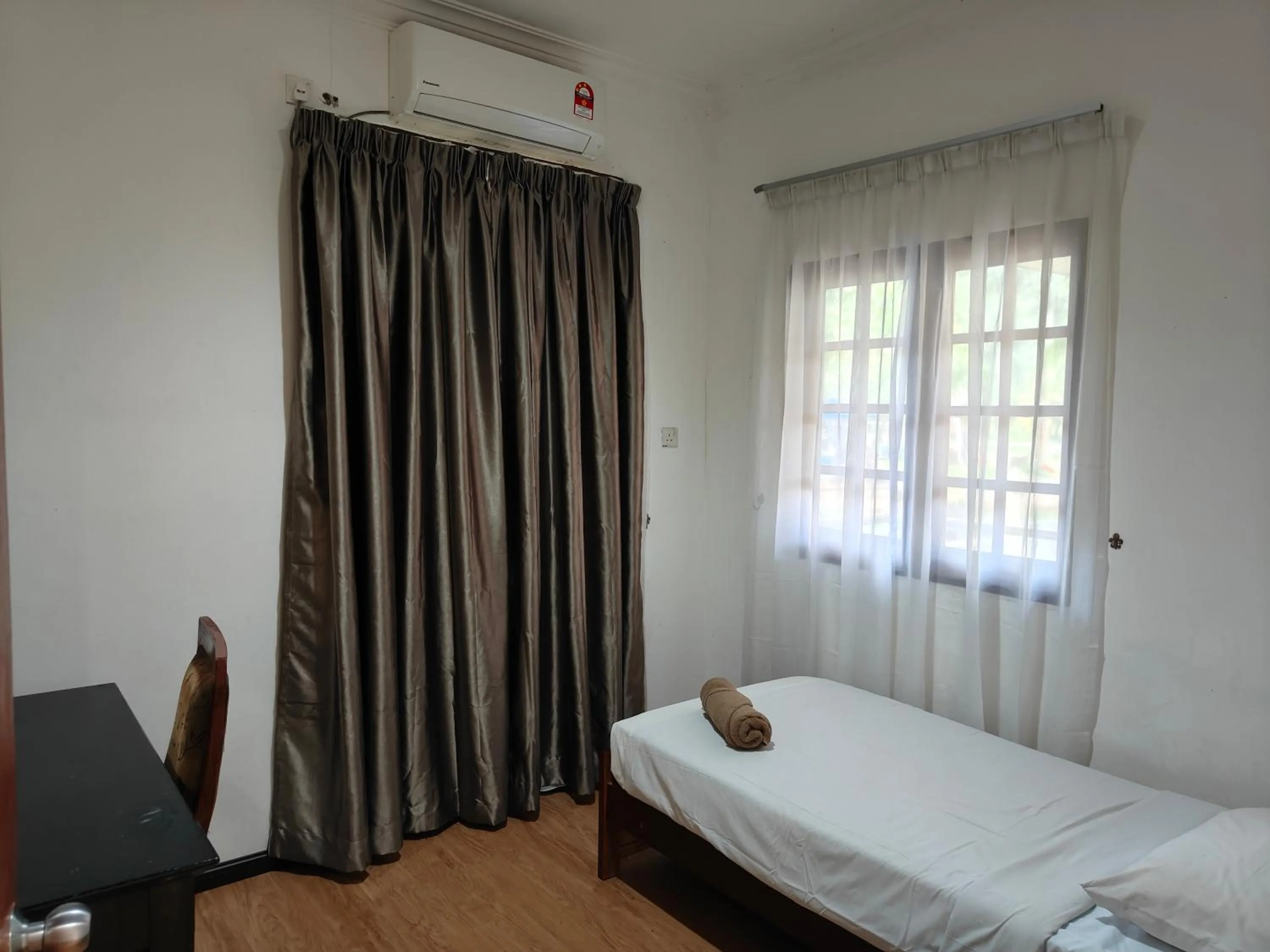 Bed in TERENGGANU EQUESTRIAN RESORT (PADDOCK INN)