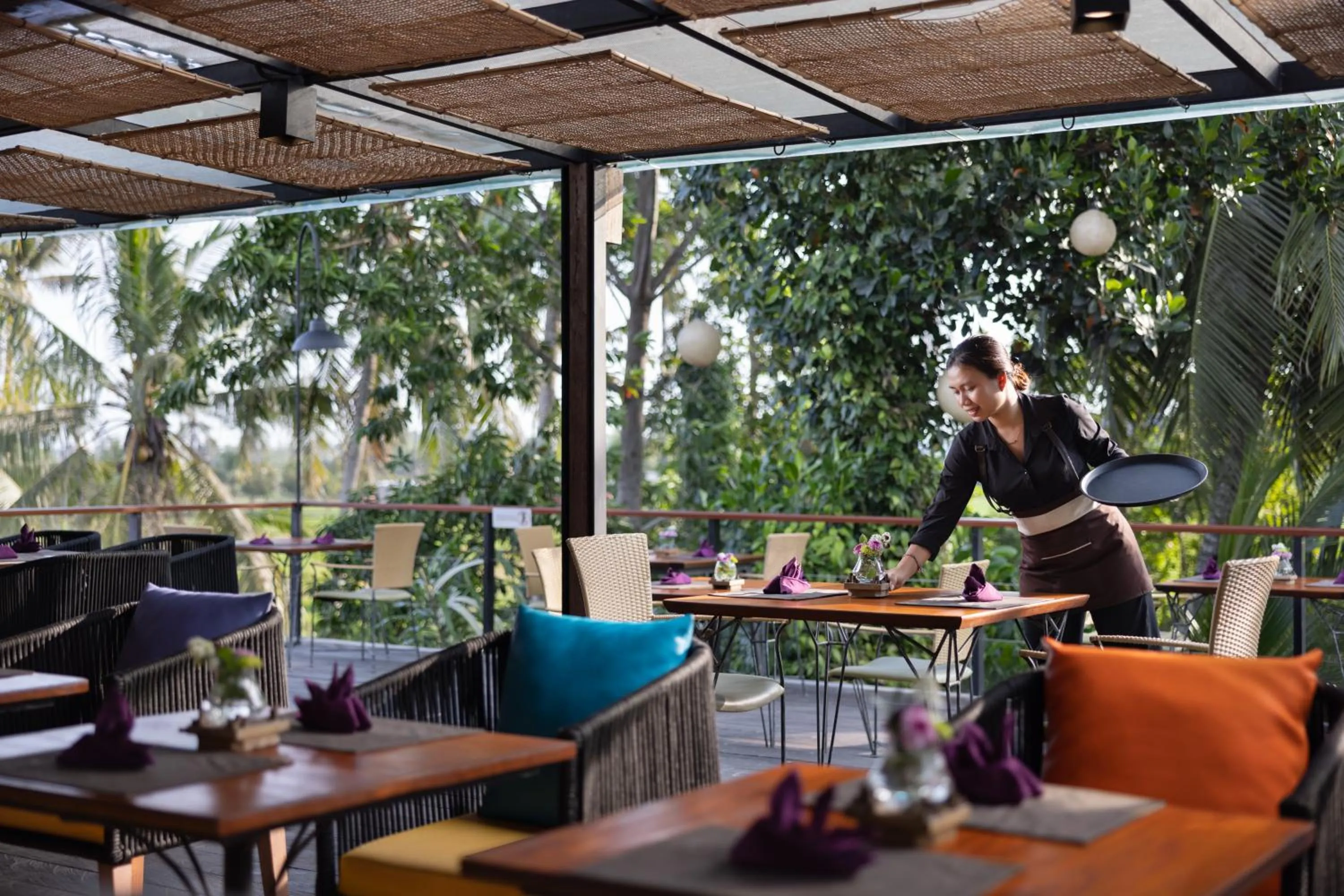 Restaurant/places to eat in Berlima Wooden Lodge by GenuineHost