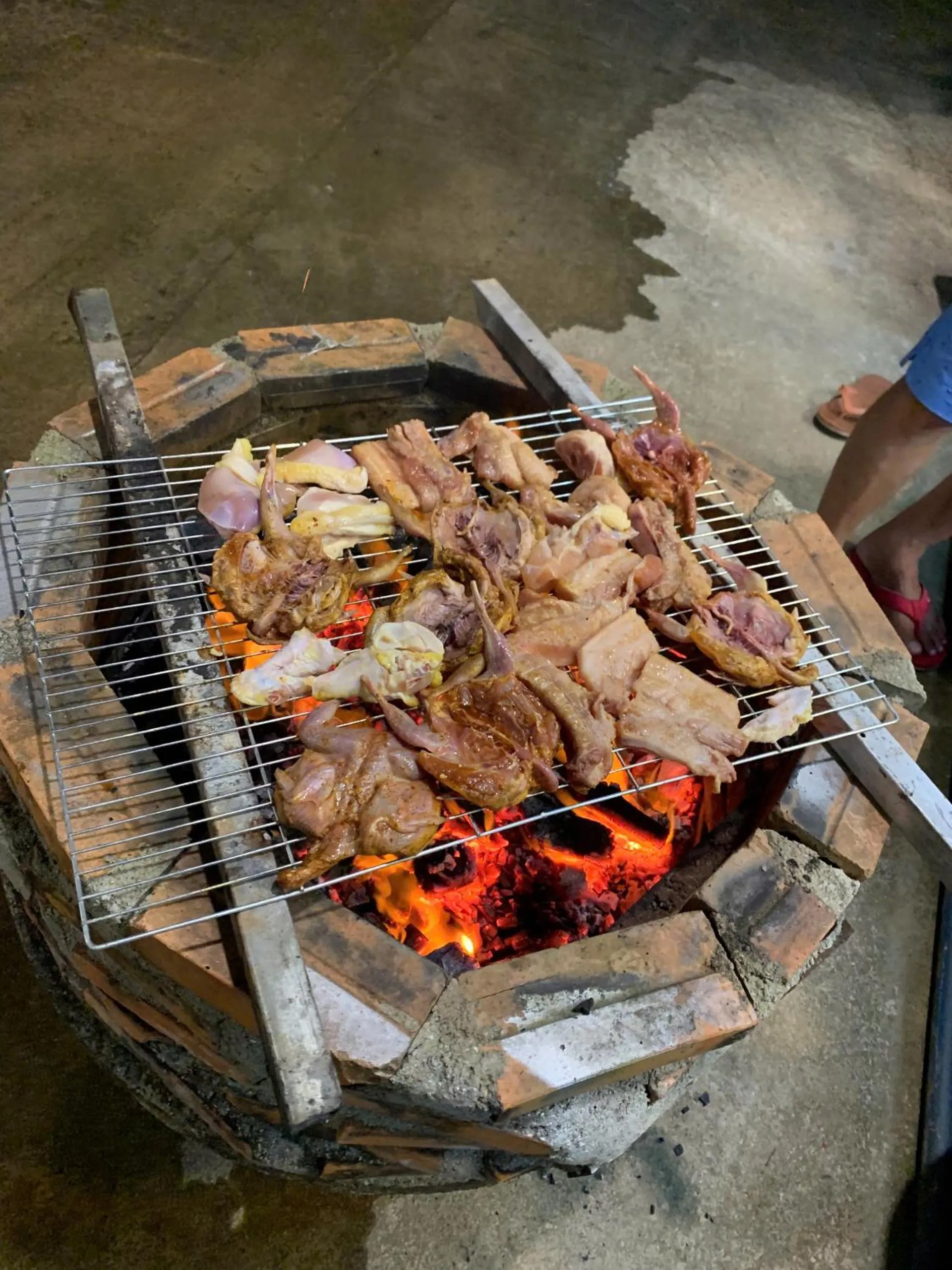 BBQ facilities in Pin's House