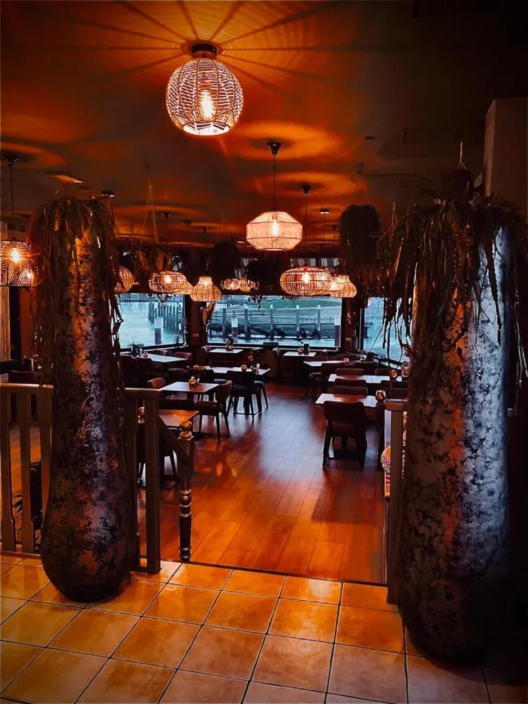 Havenhotel At Sea Texel