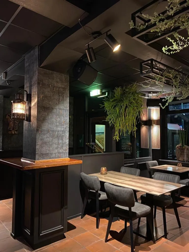 Restaurant/places to eat in Havenhotel At Sea Texel