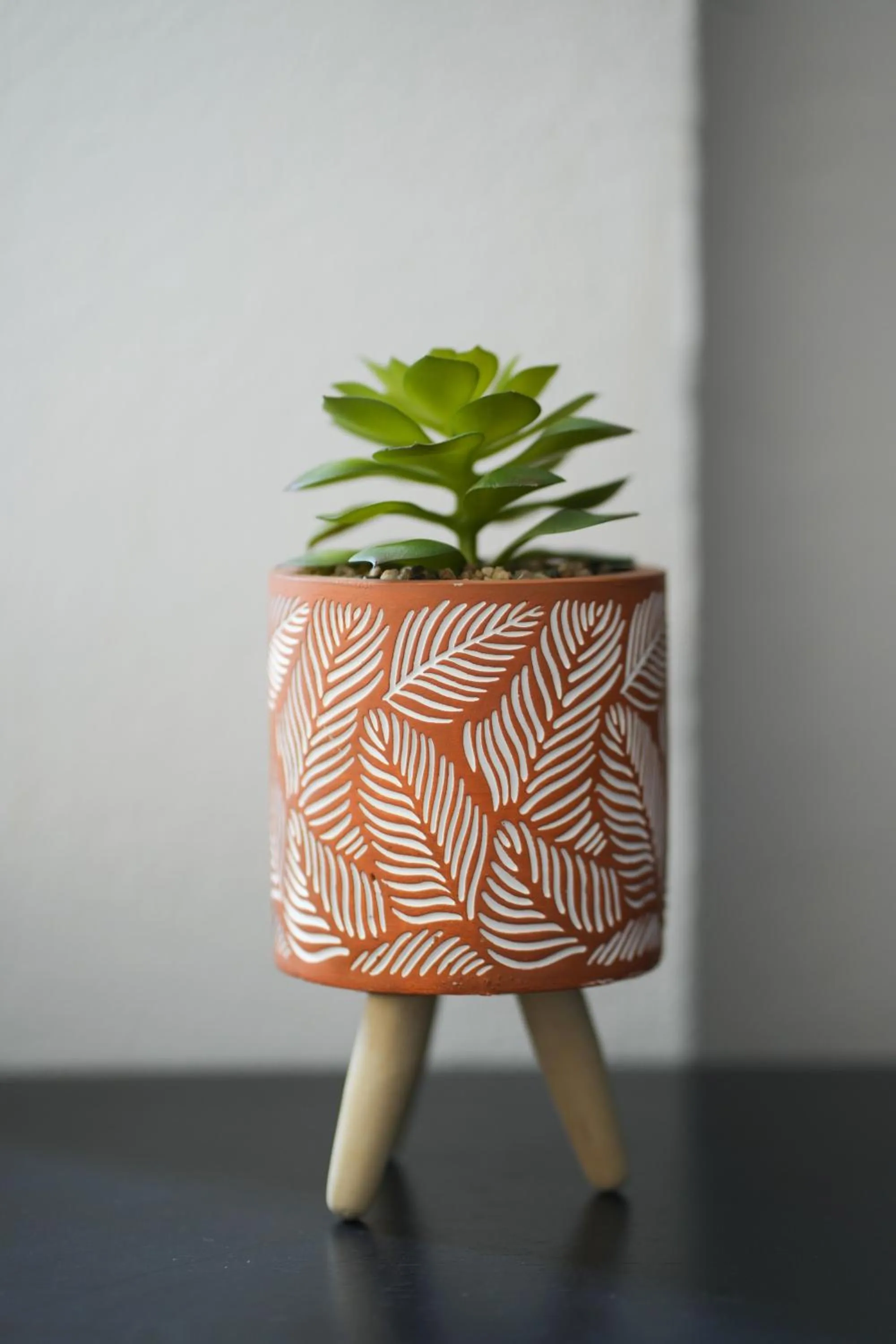 Decorative detail in Saranda Waterside Apartments