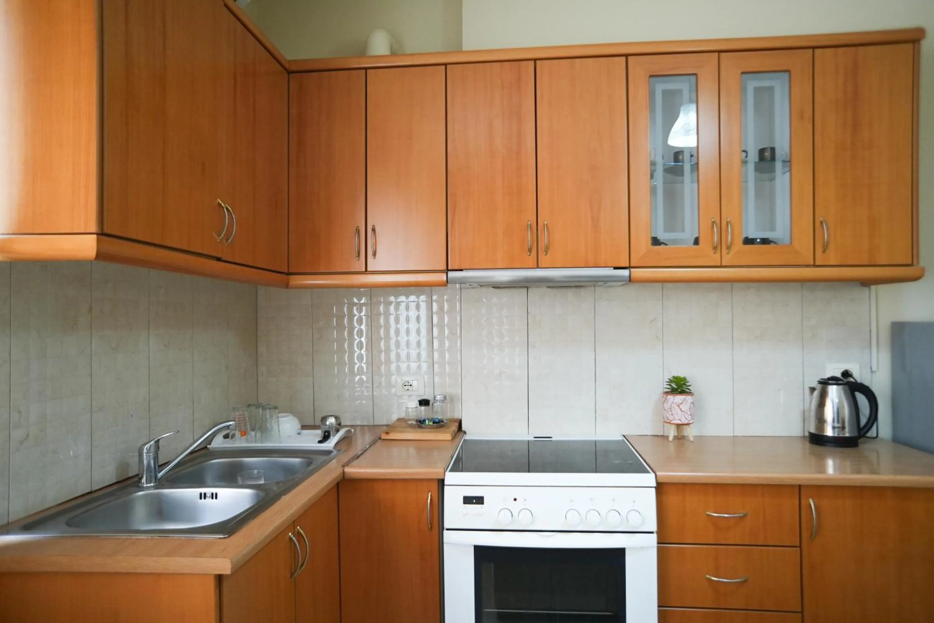 Kitchen or kitchenette in Saranda Waterside Apartments