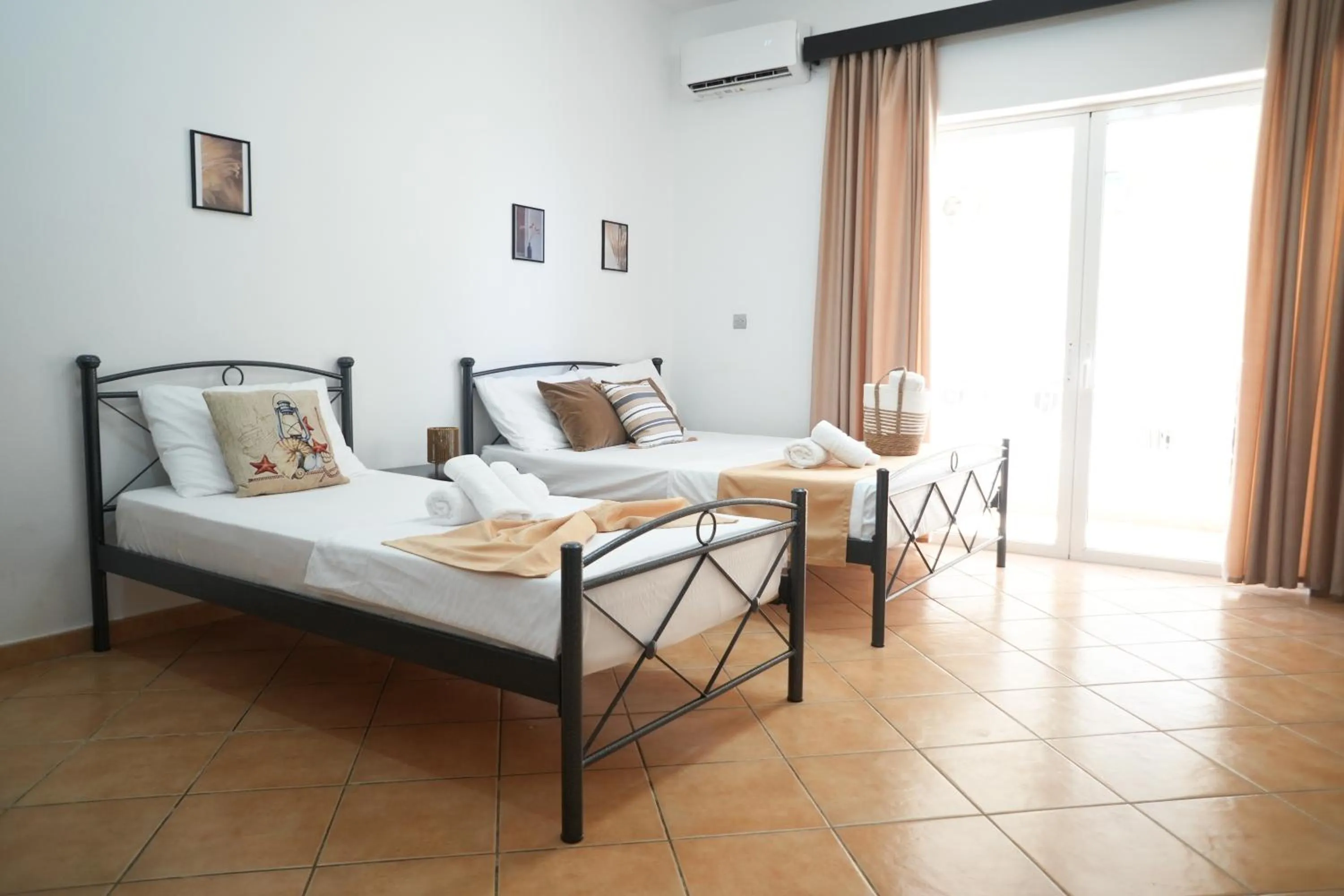 Bed in Saranda Waterside Apartments