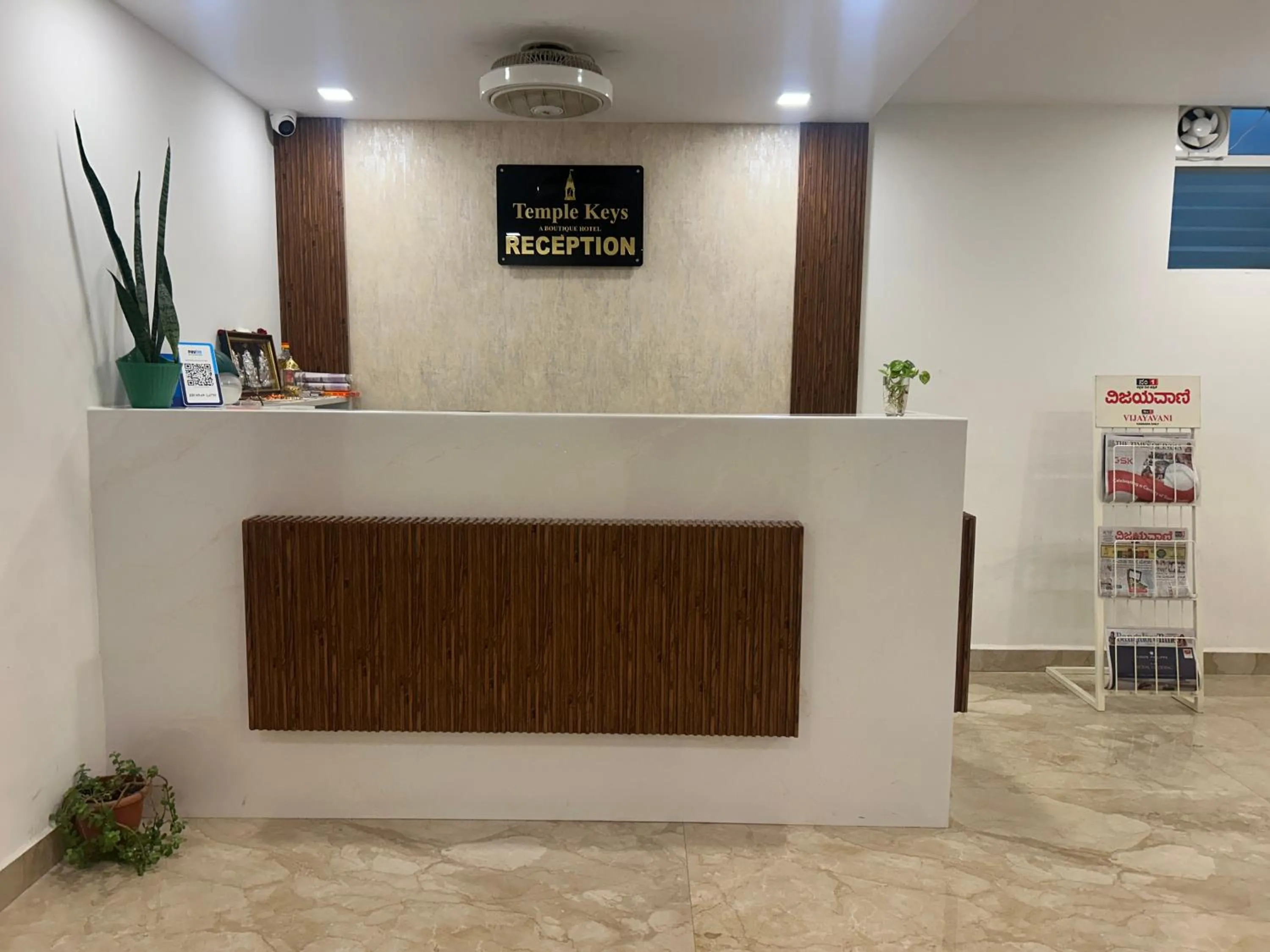 Lobby or reception in Temple Keys Bangalore by Bestinn Leisure