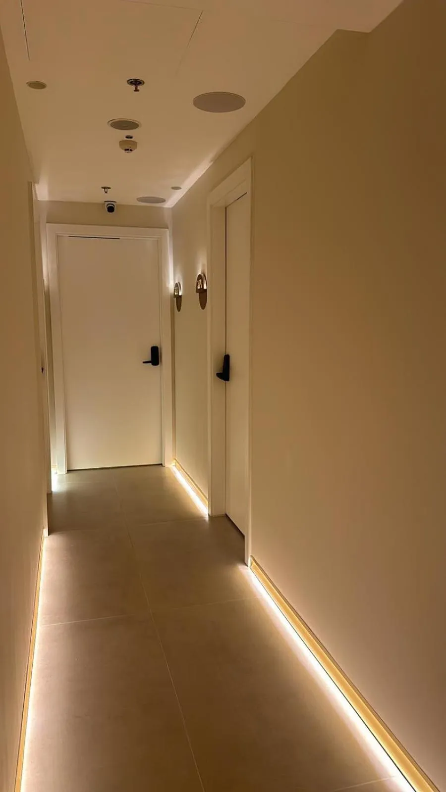 Decorative detail in Allenbeach TLV- apart Hotel- Adults only