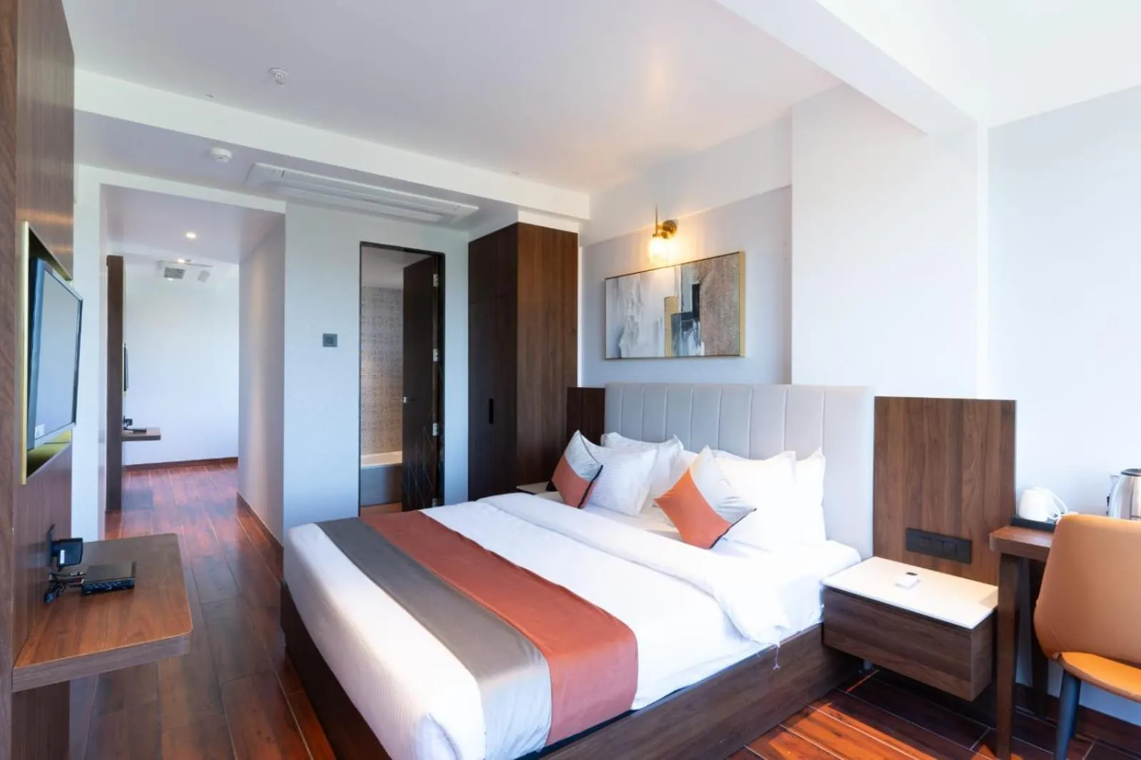 Bed in The Royal Pavilion, Kolhapur