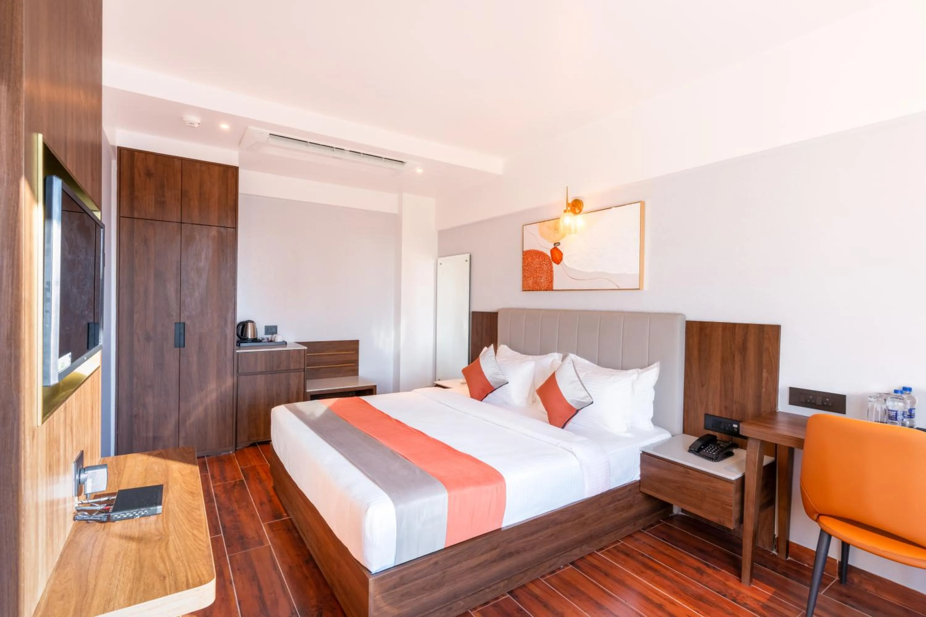 Bedroom, Bed in The Royal Pavilion, Kolhapur