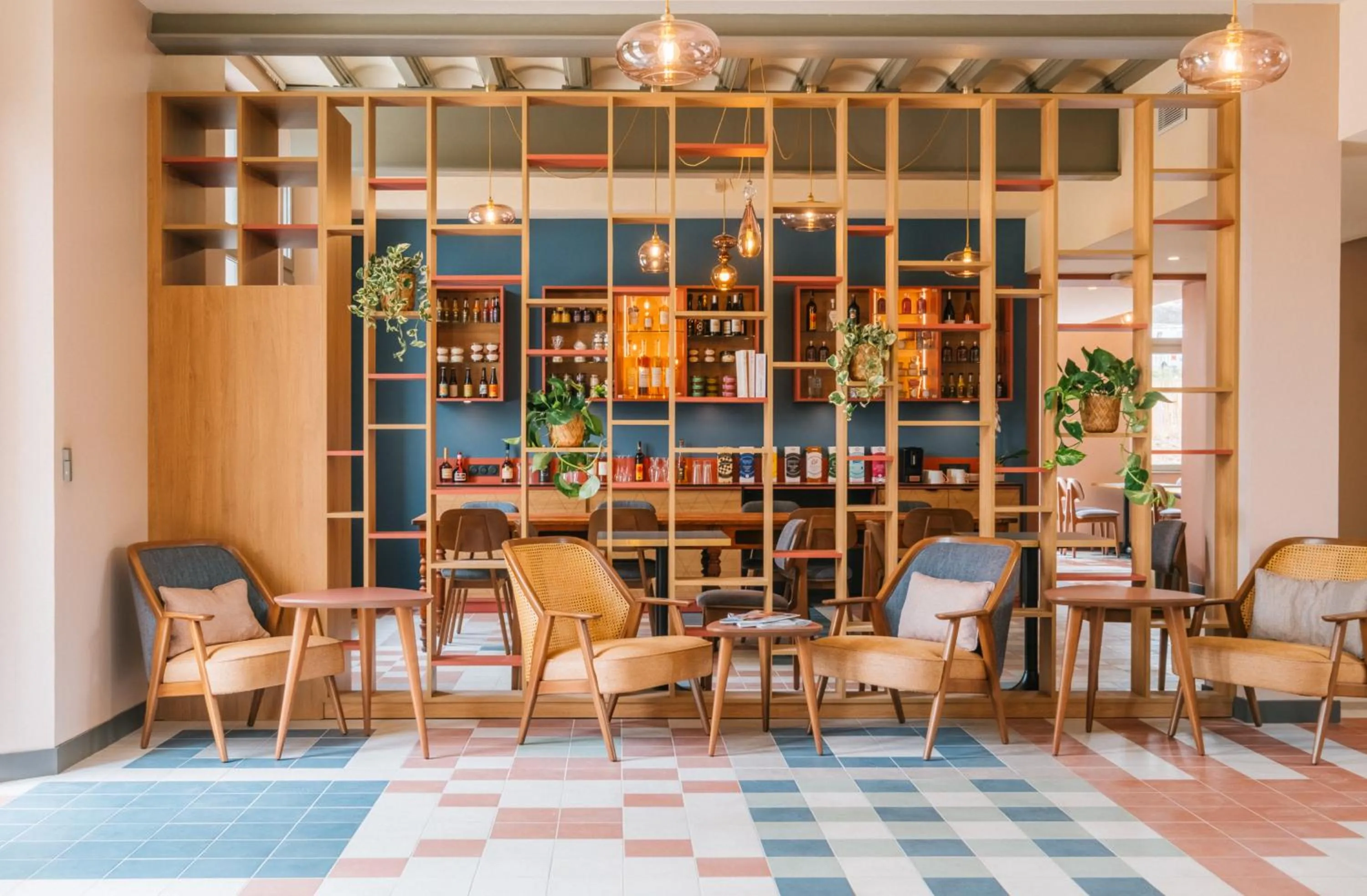 Lounge or bar in La Maison Rabelais