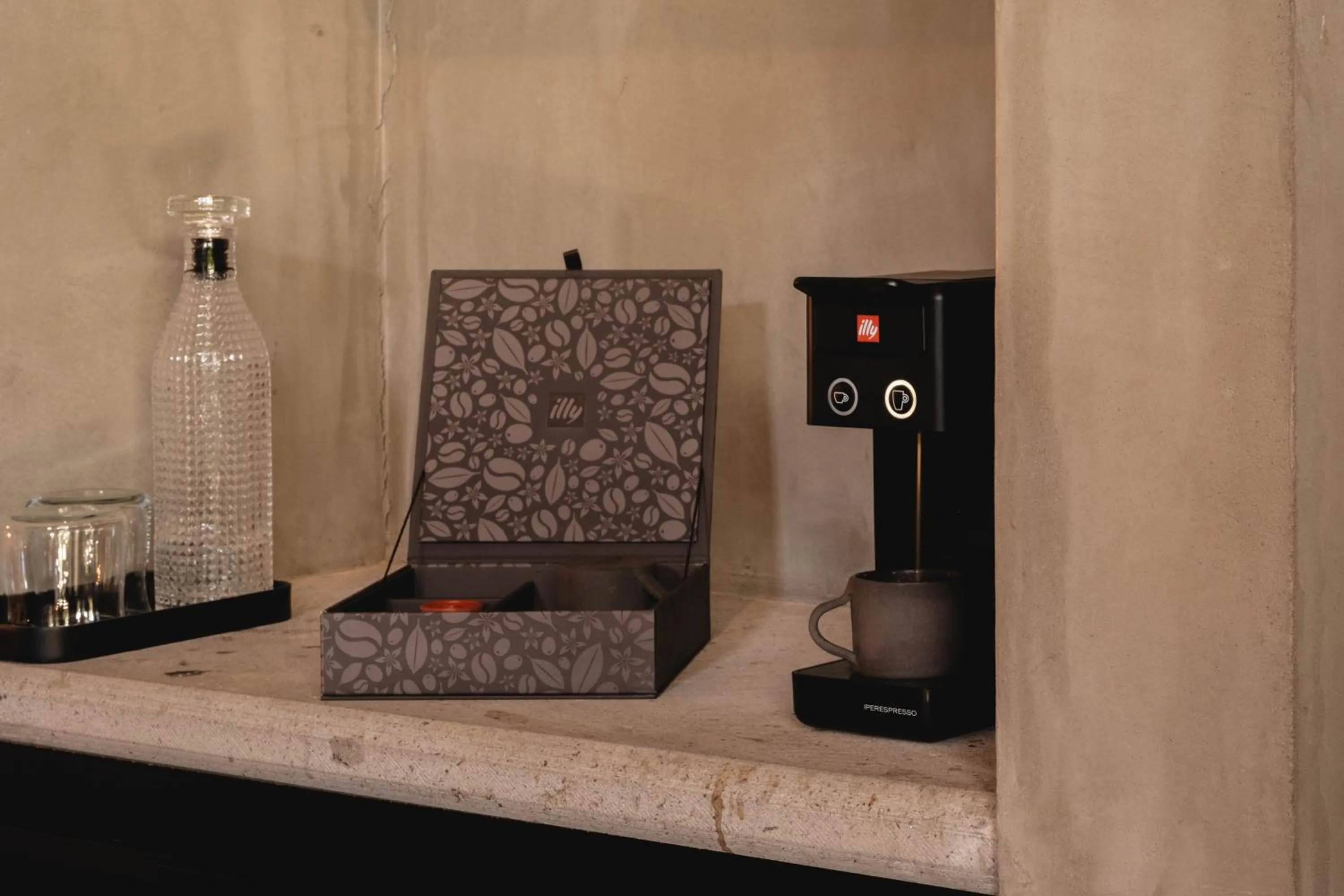 Coffee/tea facilities in @before sunset