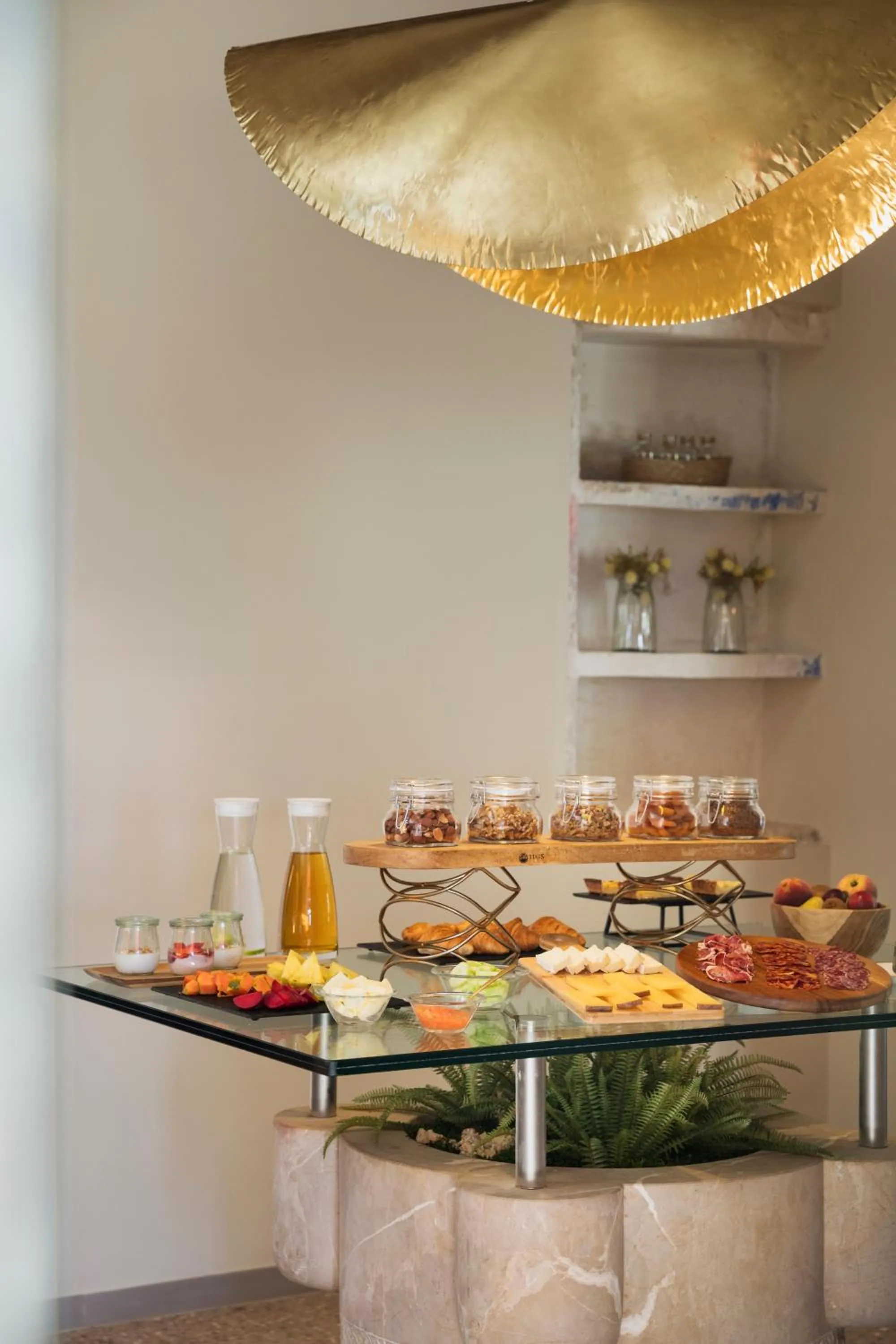 Restaurant/places to eat in Son Sabater by Zafiro