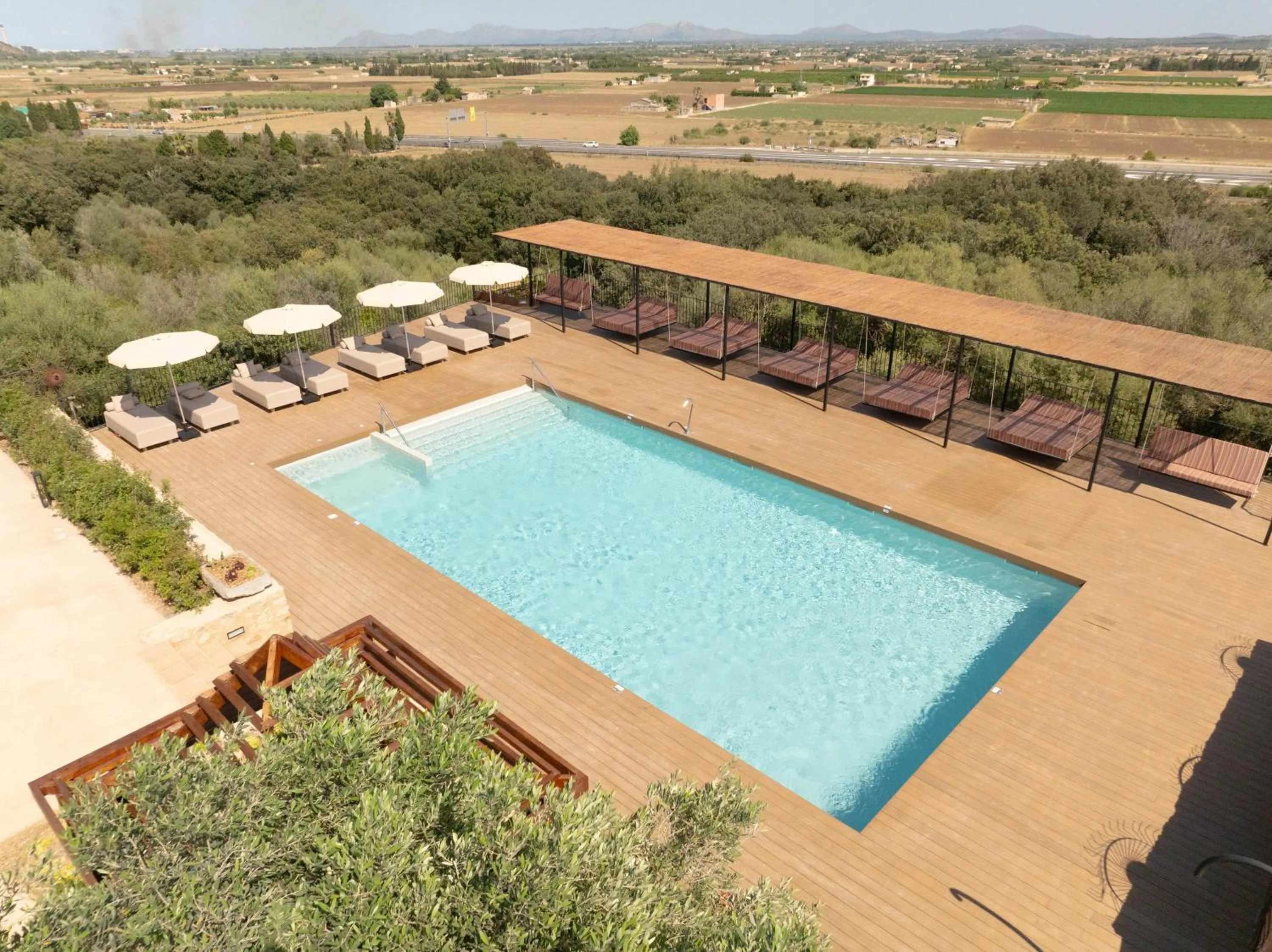 Swimming pool in Son Sabater by Zafiro