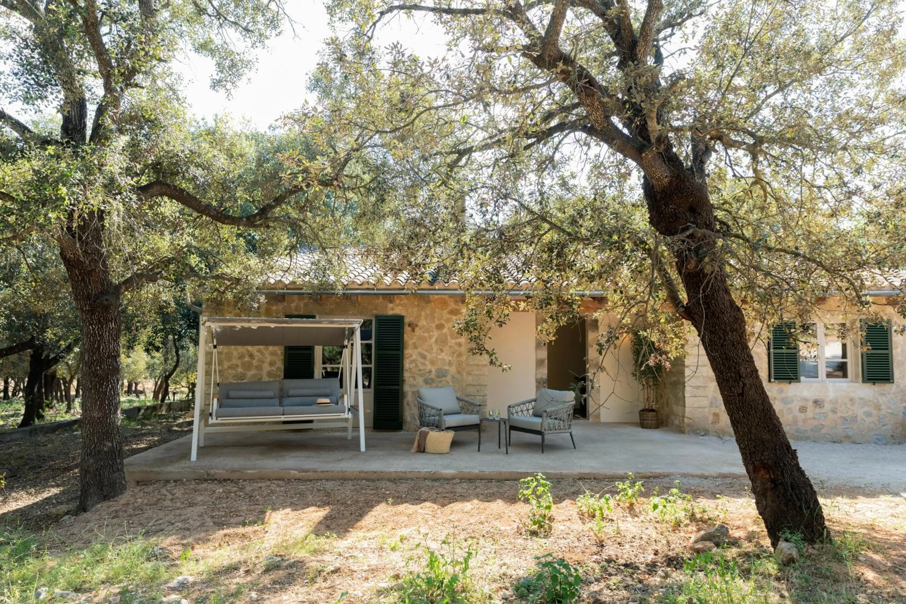 Photo of the whole room in Son Sabater by Zafiro