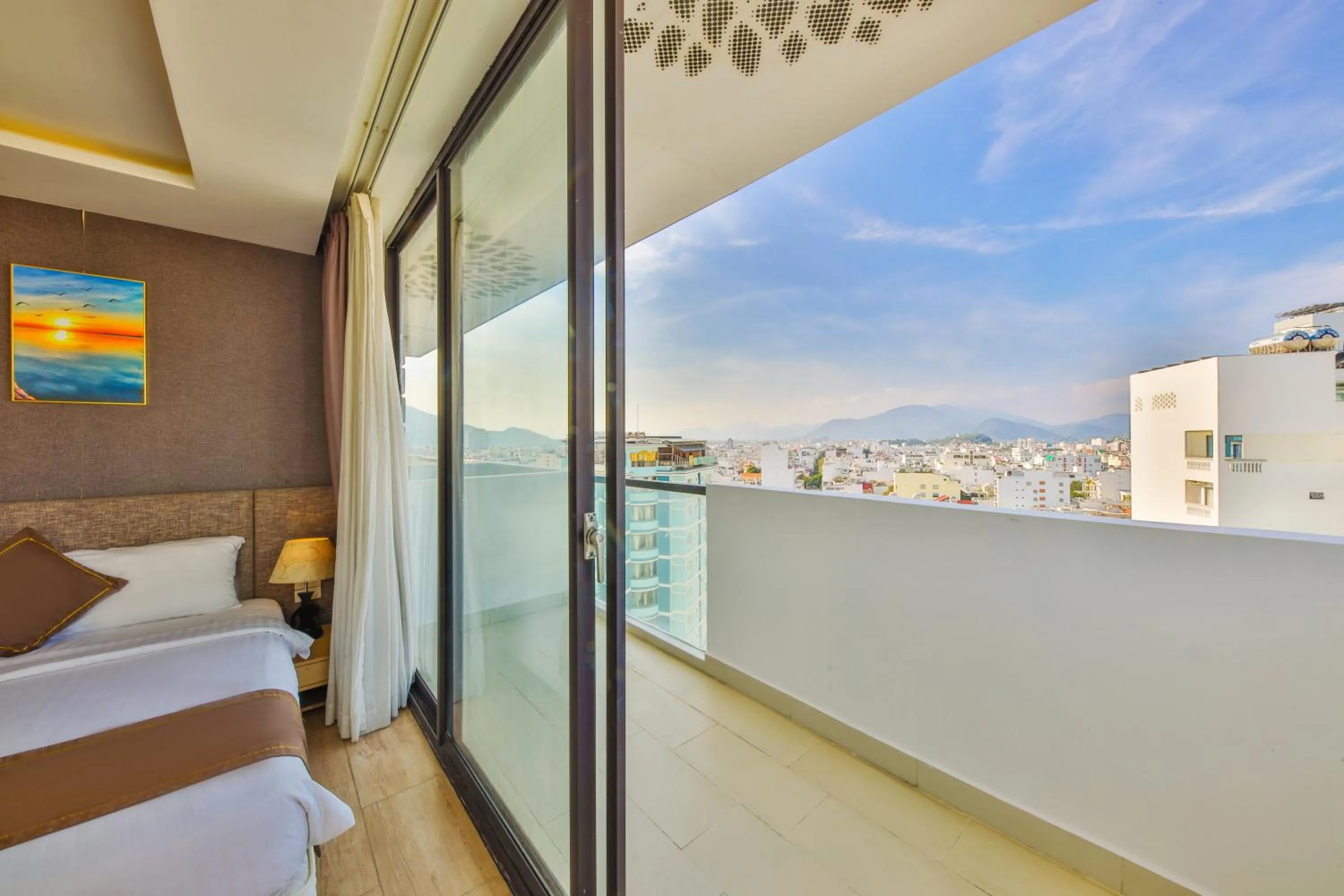 Bed in Daisy Flower Nha Trang