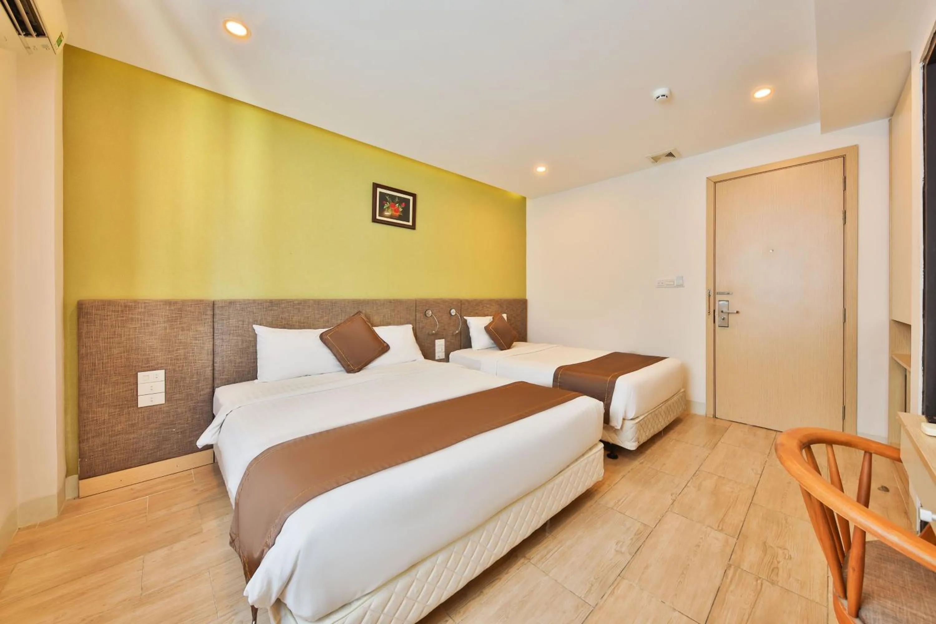 Bed in Daisy Flower Nha Trang