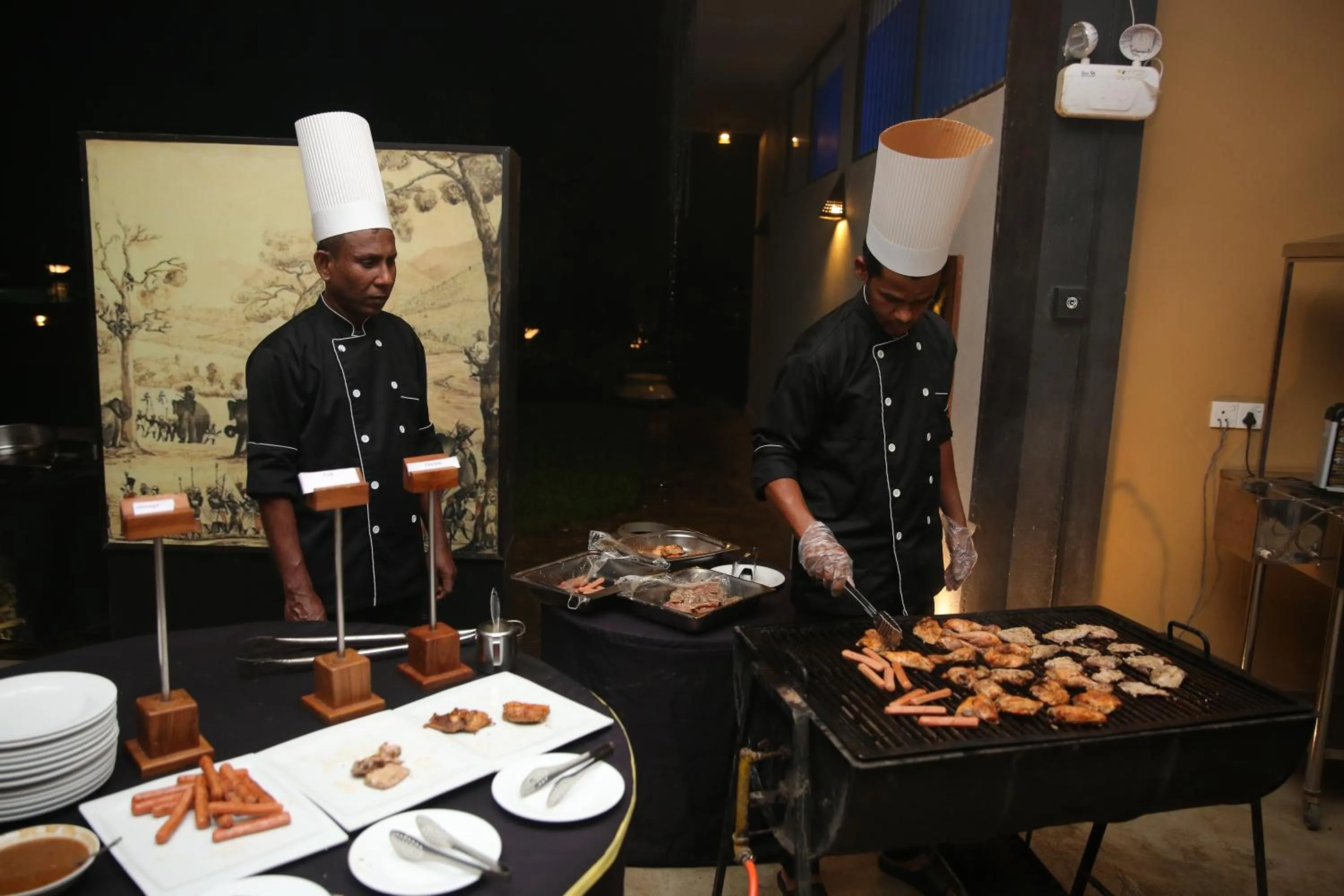 People in Nil Diya Mankada Safari Lodge