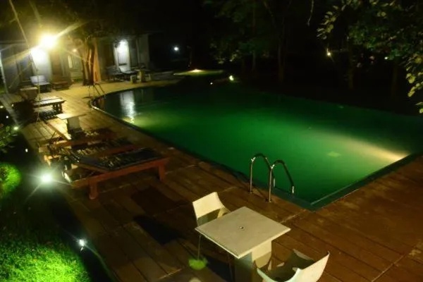 Nil Diya Mankada Safari Lodge