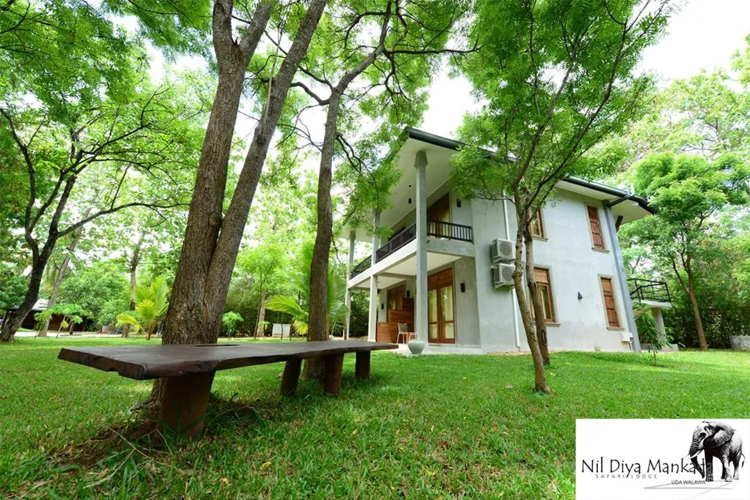 Garden view in Nil Diya Mankada Safari Lodge