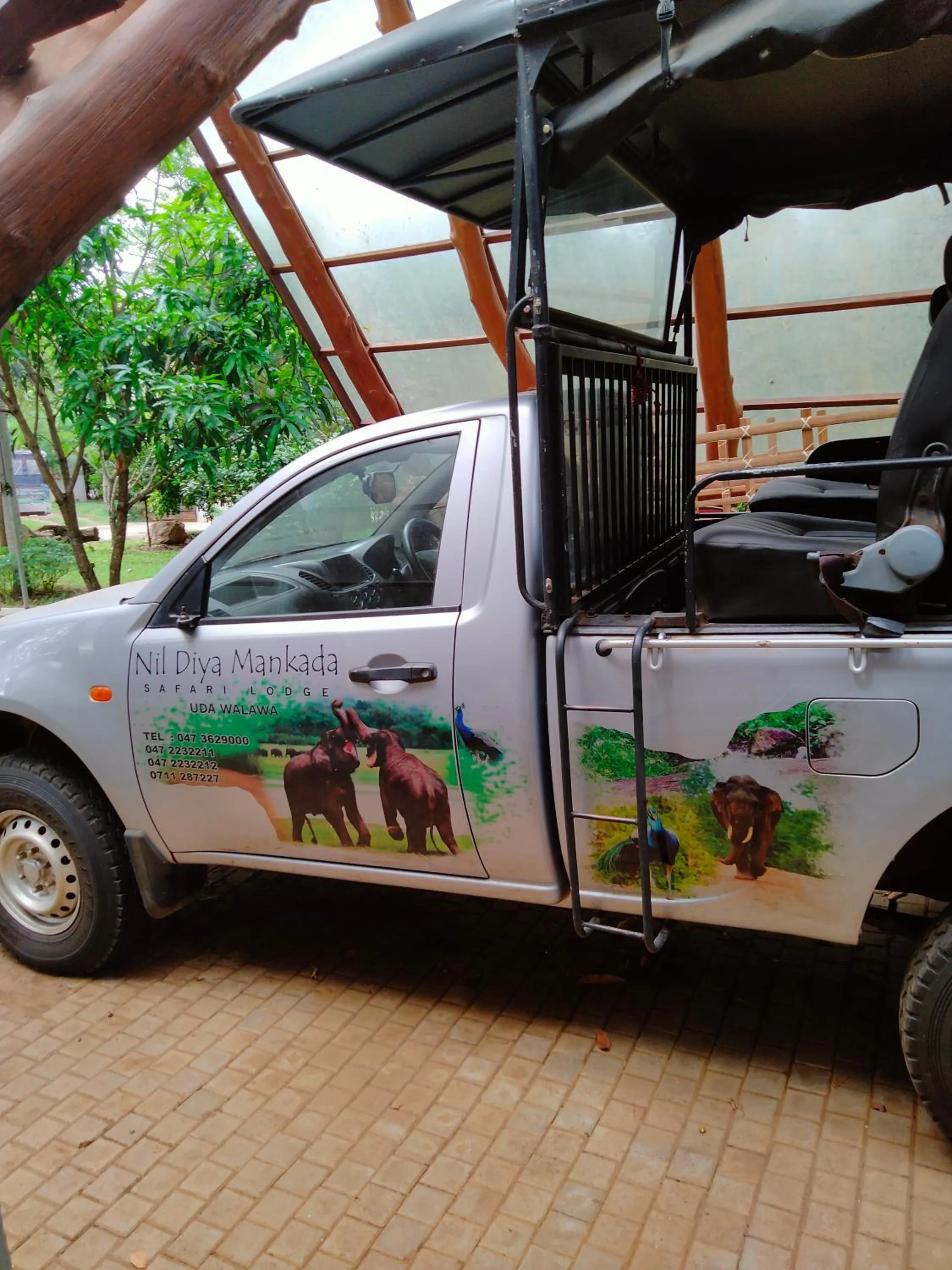 Nil Diya Mankada Safari Lodge