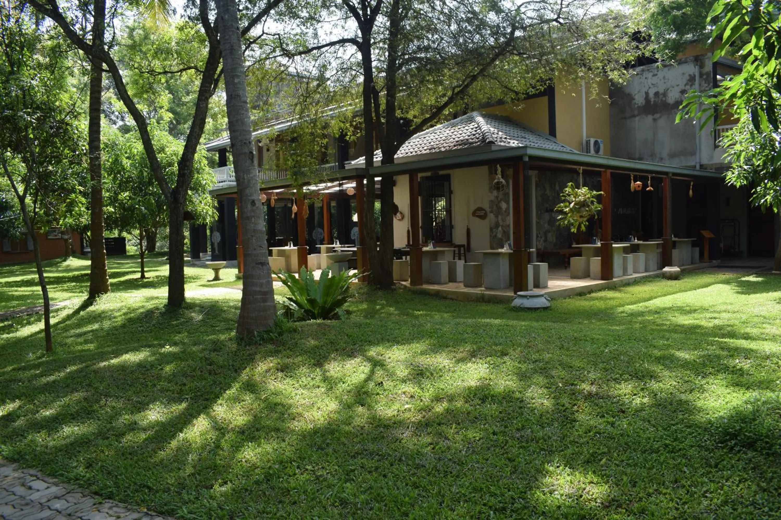 Nil Diya Mankada Safari Lodge