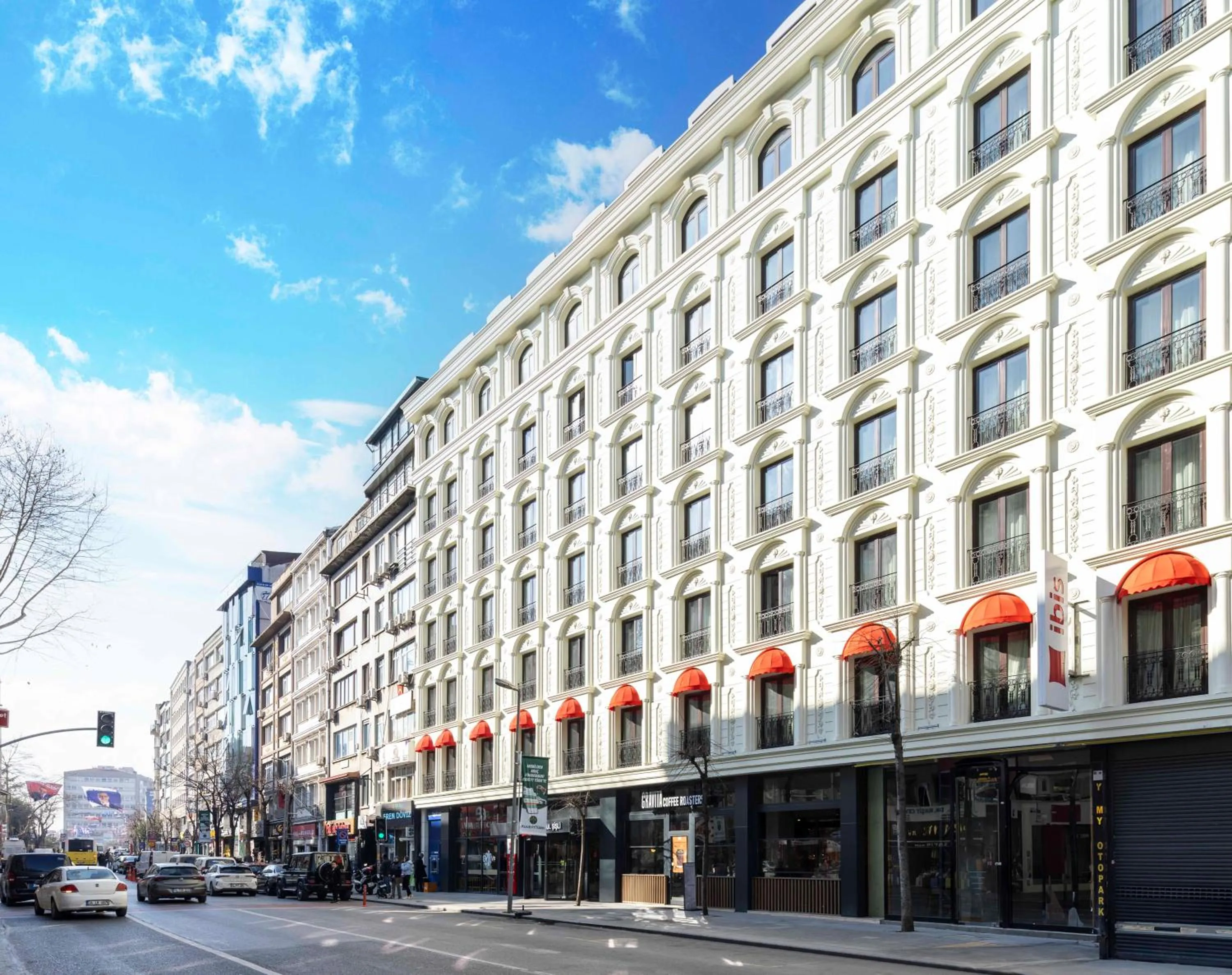 Property building in ibis Istanbul Sisli