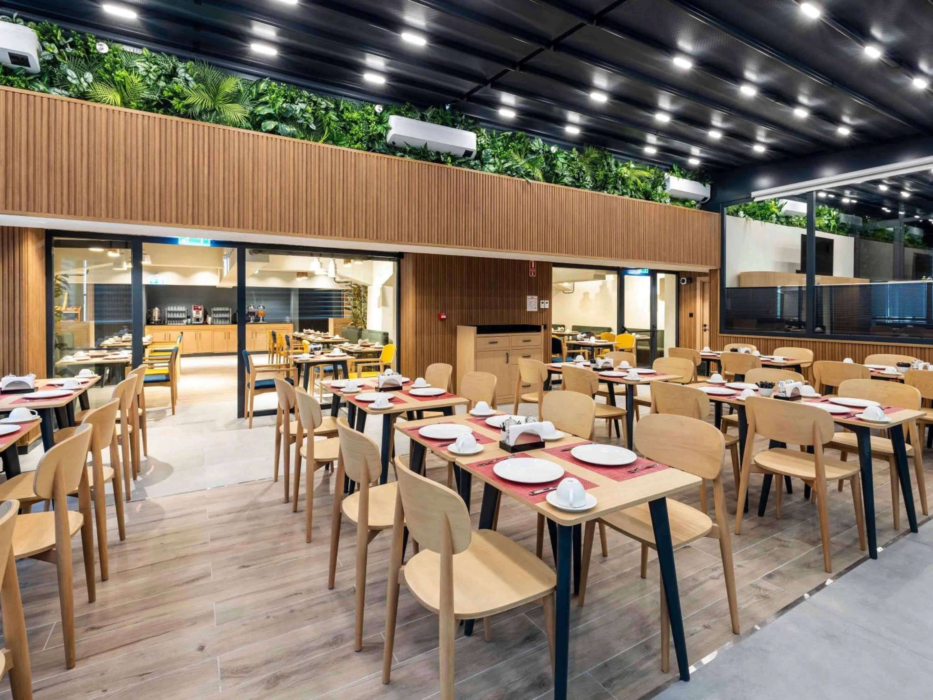 Property building in ibis Istanbul Sisli