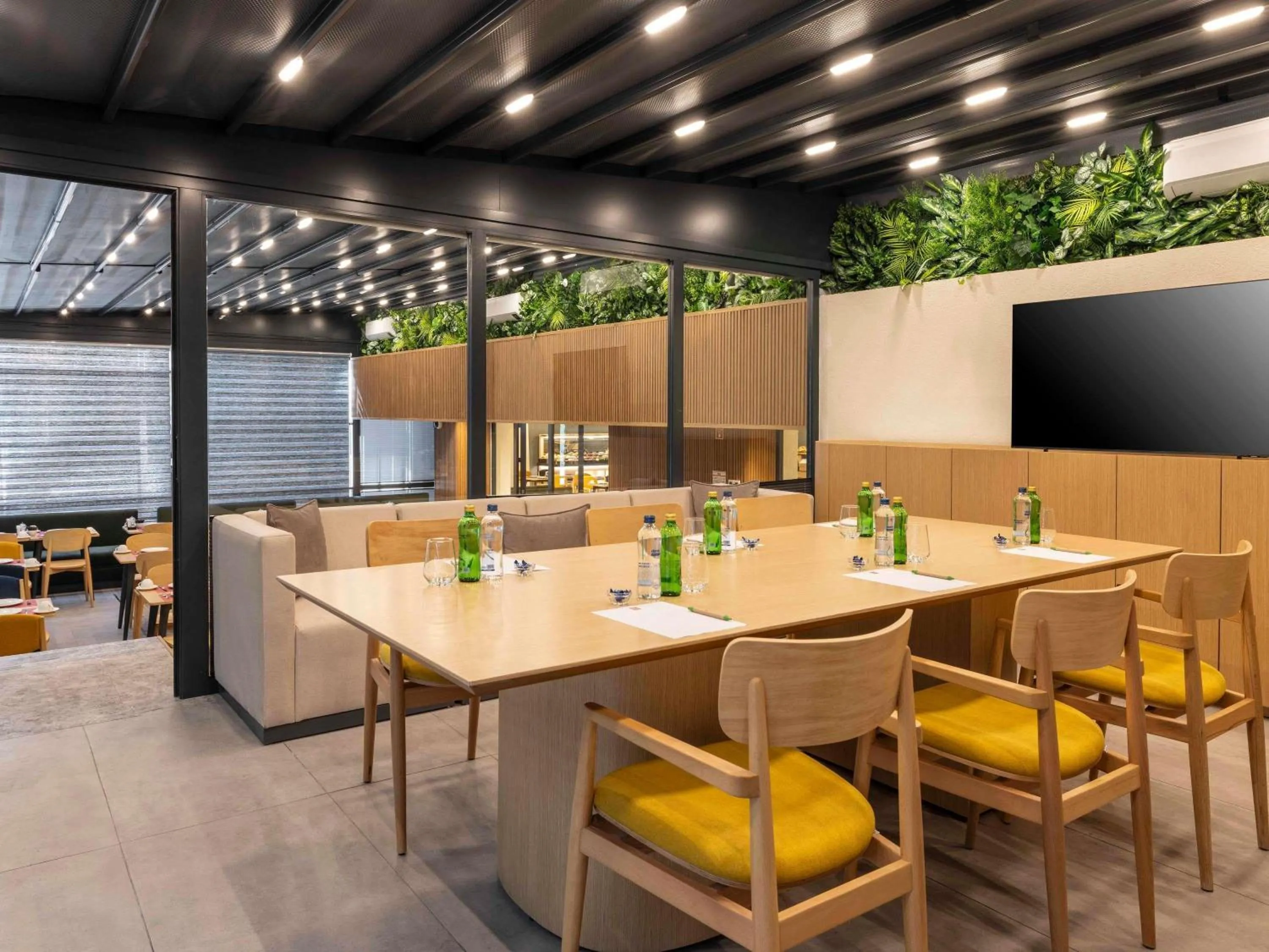 Property building in ibis Istanbul Sisli