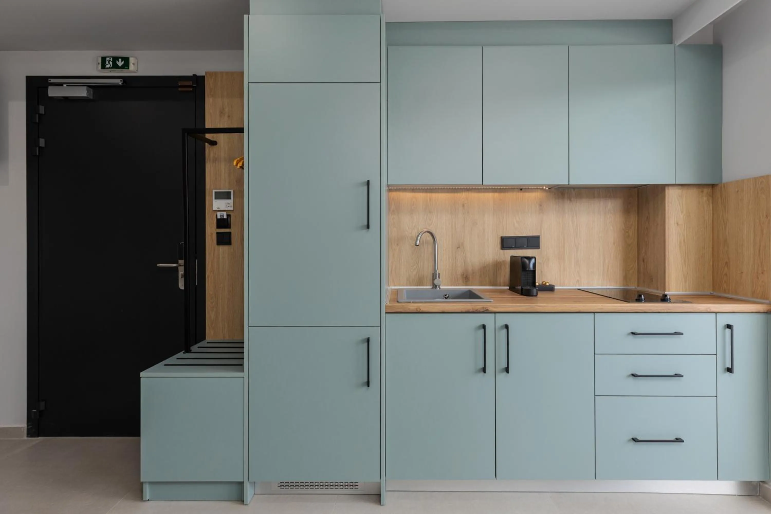 Kitchen or kitchenette in The 8 Suites