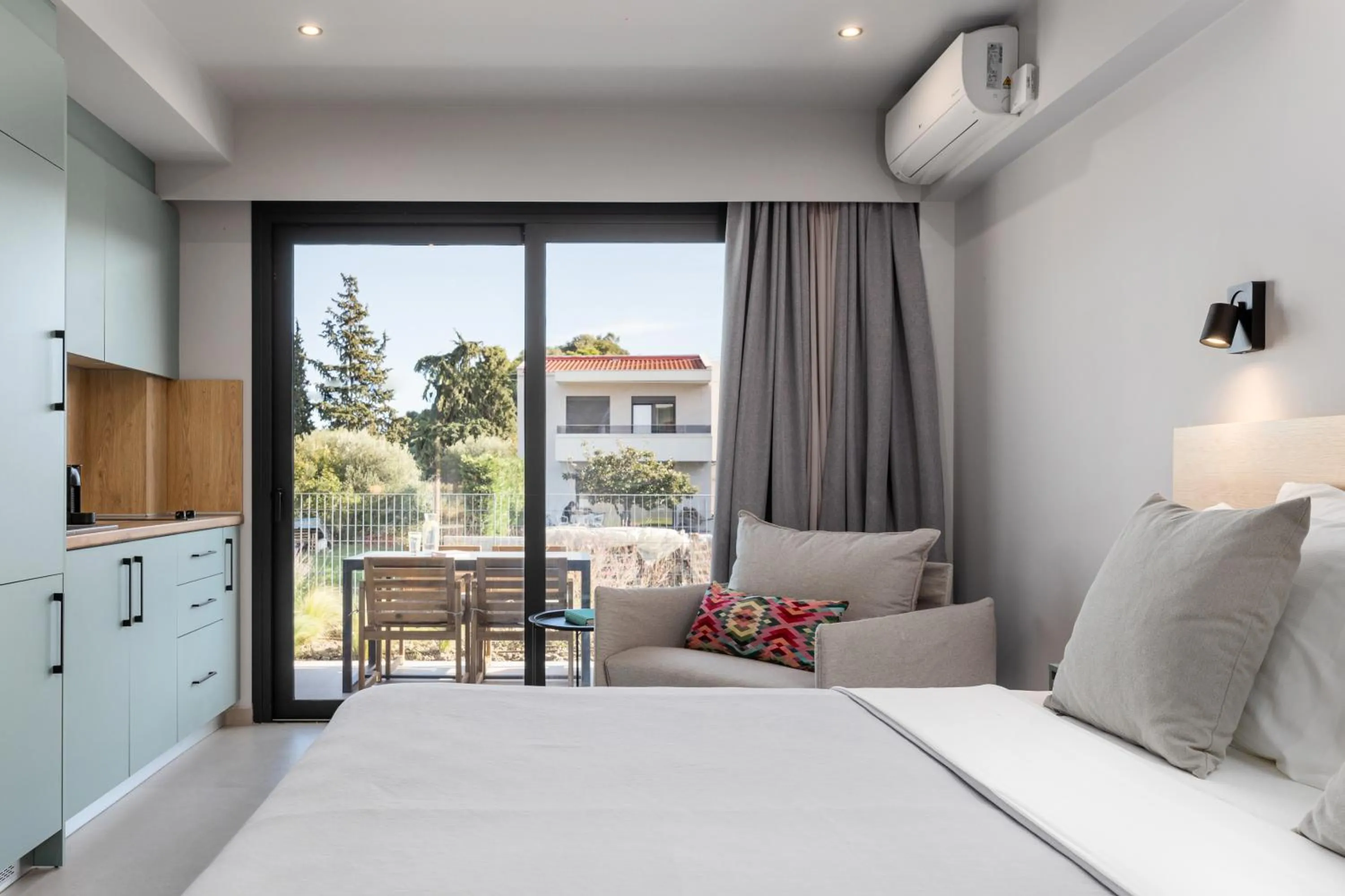 View (from property/room), Bed in The 8 Suites