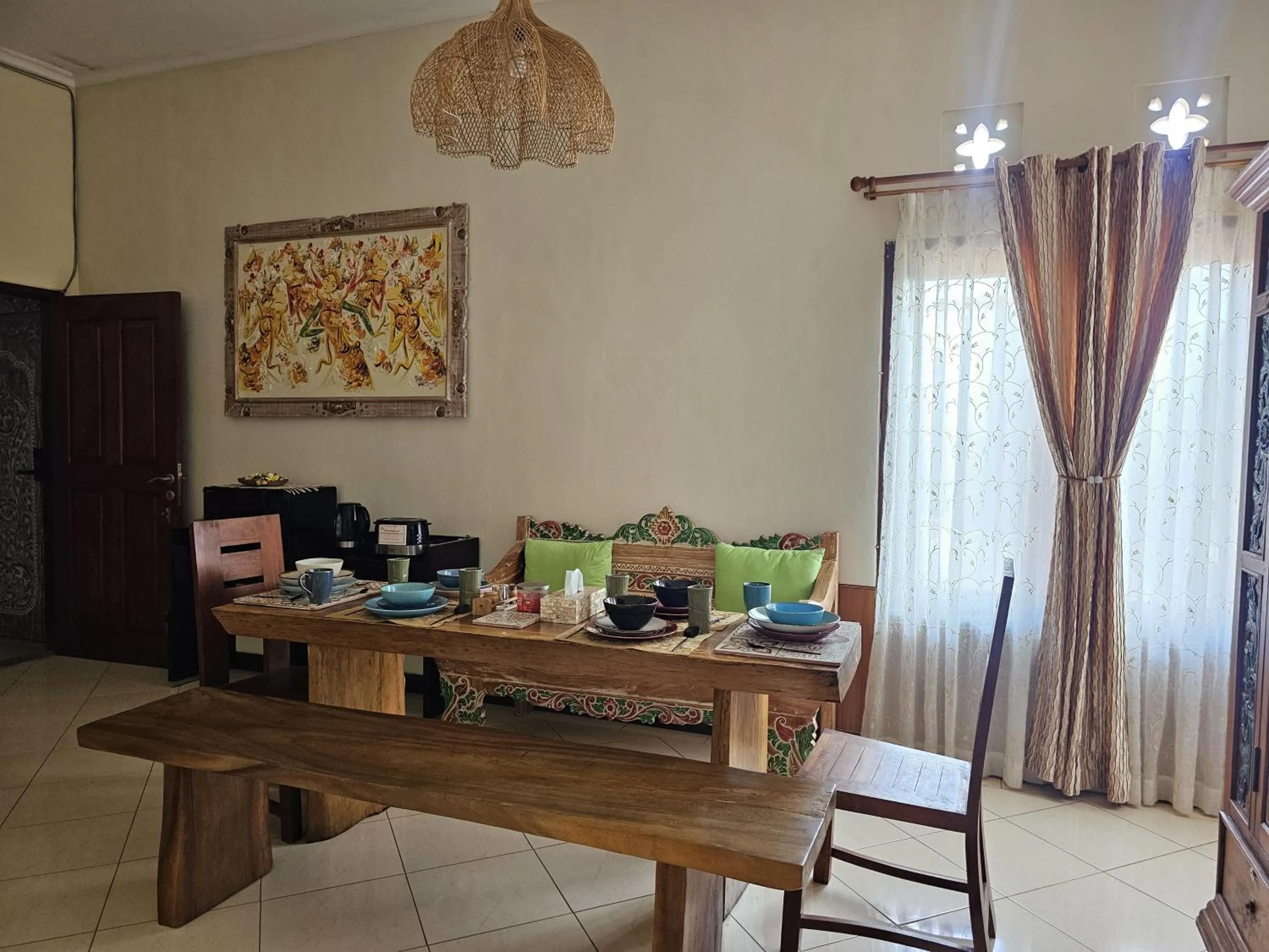 Dining area in GWK View Boutique Hotel and Residence