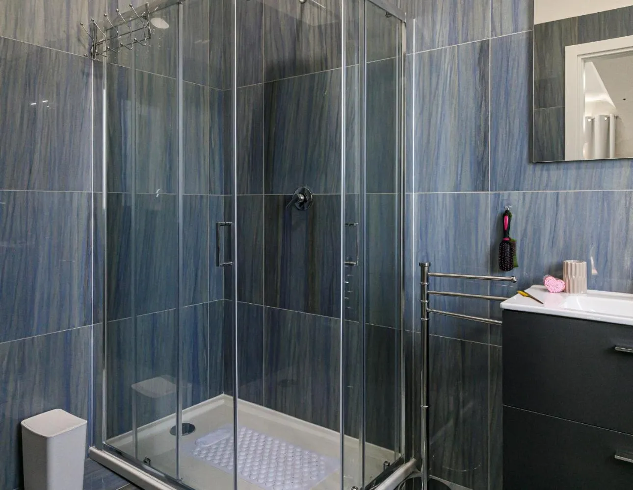 Shower in RESIDENCE MARCO POLO