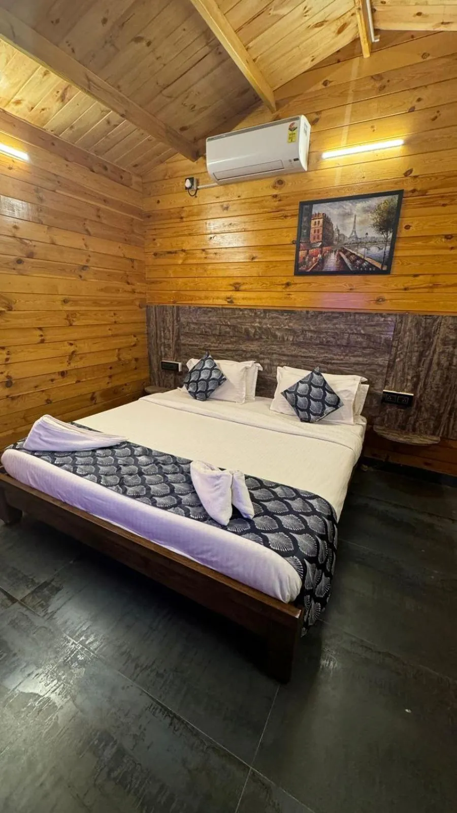 Bed in OZIBA BEACH RESORT