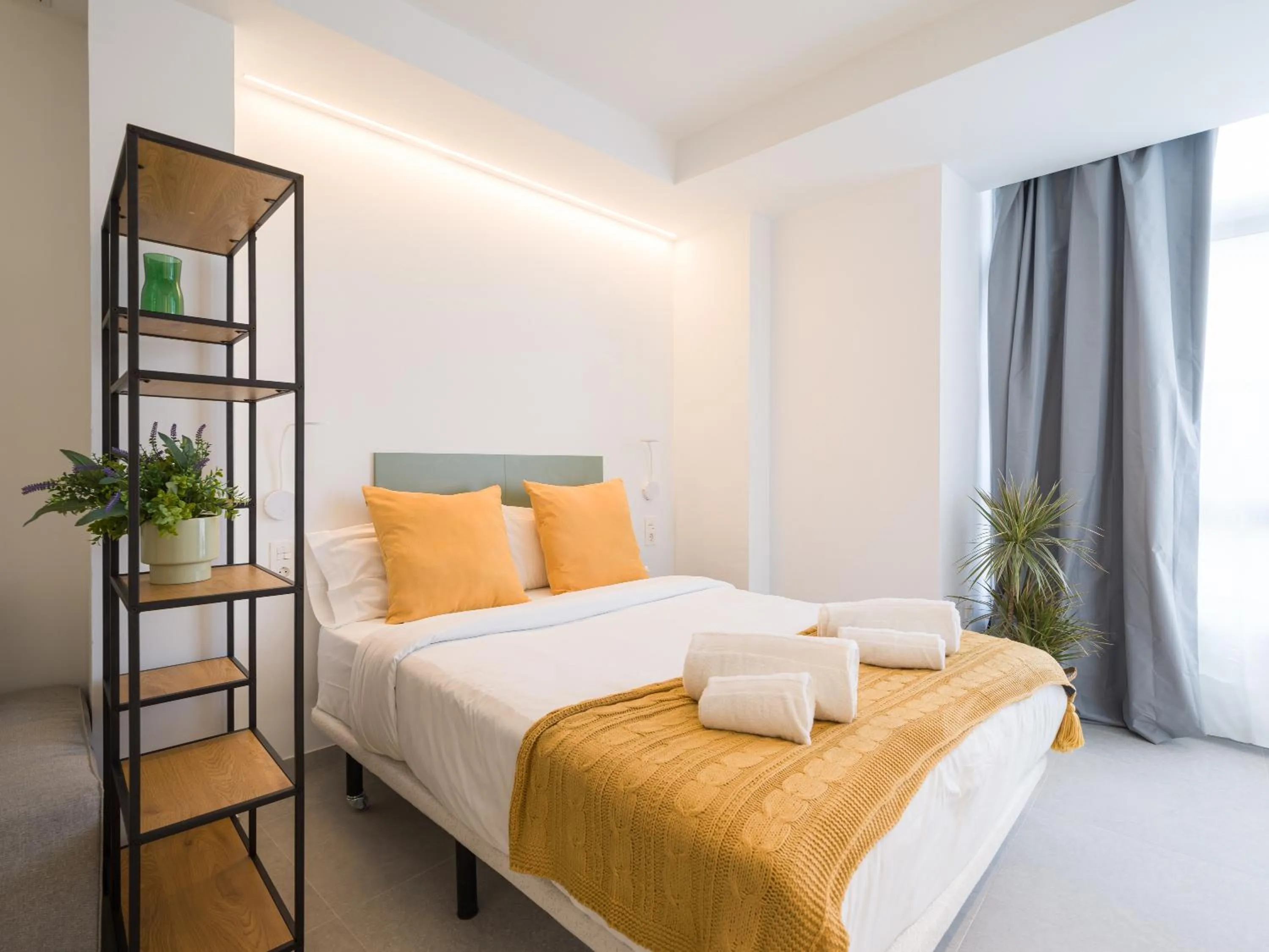 Bed in Shabolo Apartments Las Palmas