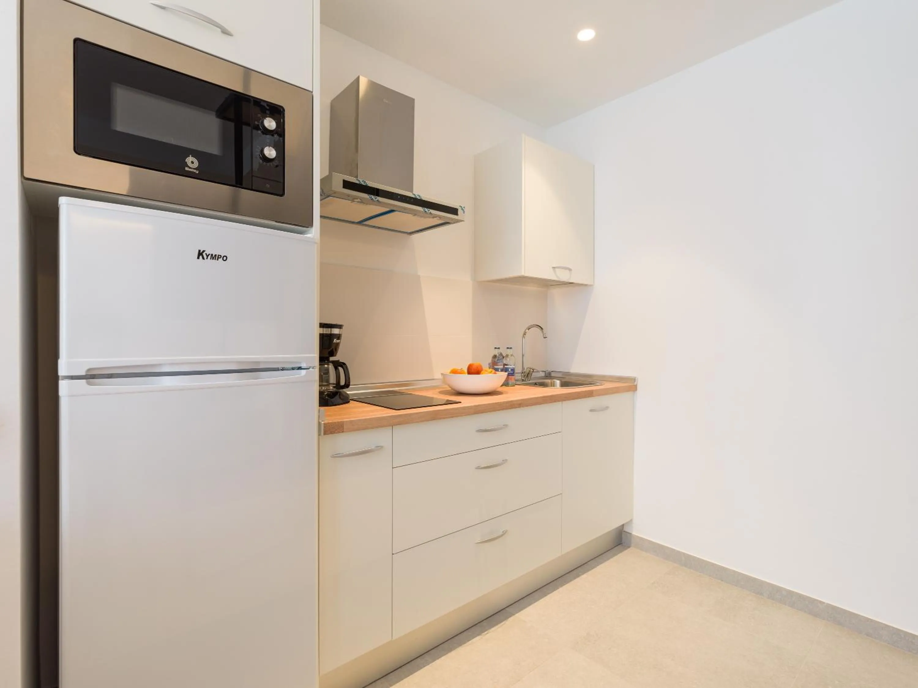 Coffee/tea facilities in Shabolo Apartments Las Palmas