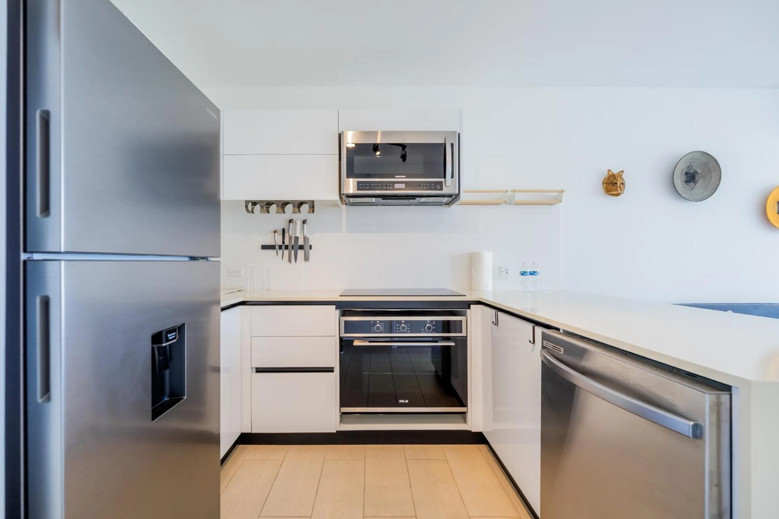 Kitchen or kitchenette in Wynwood House San Francisco
