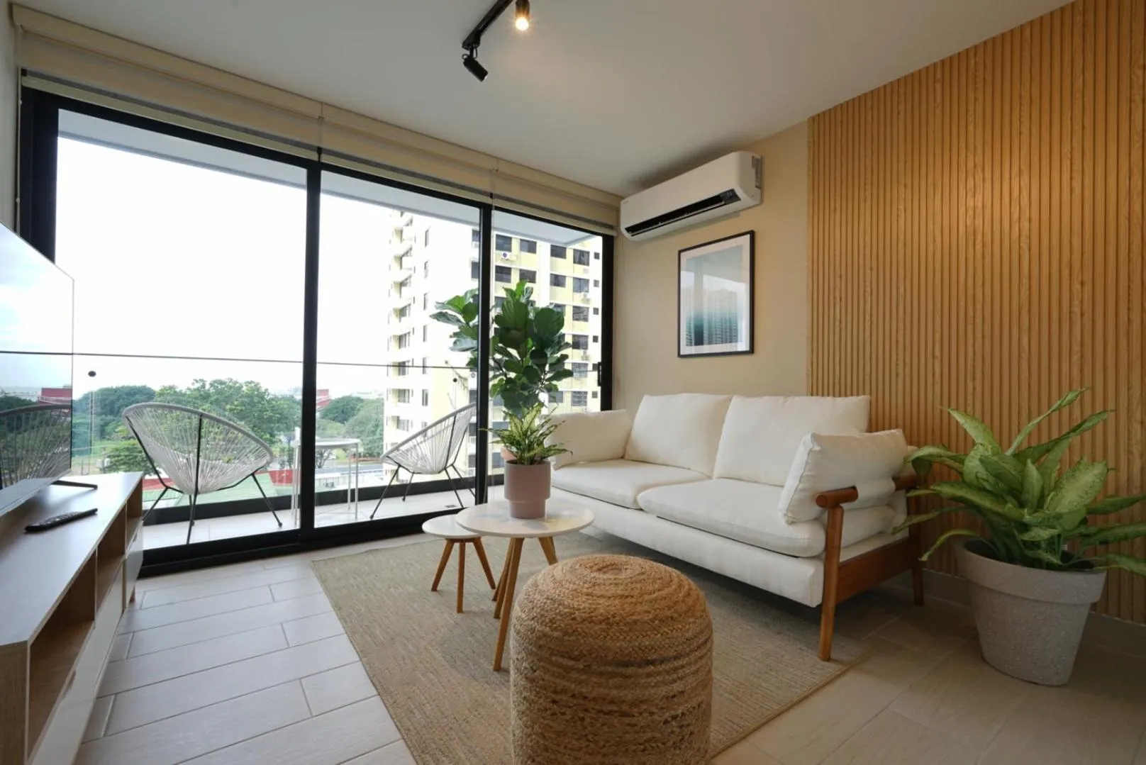 Living room in Wynwood House San Francisco