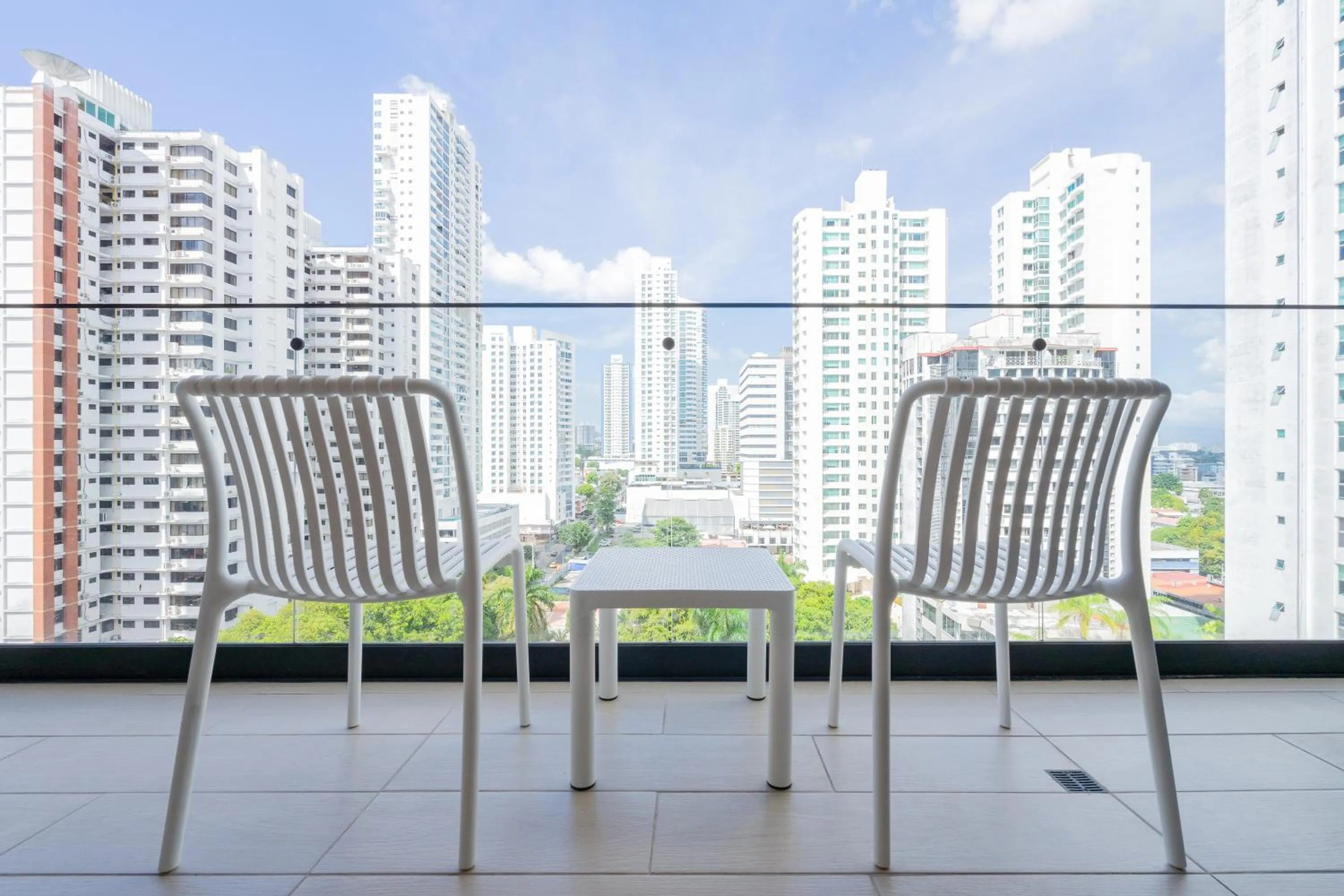 Balcony/Terrace in Wynwood House San Francisco