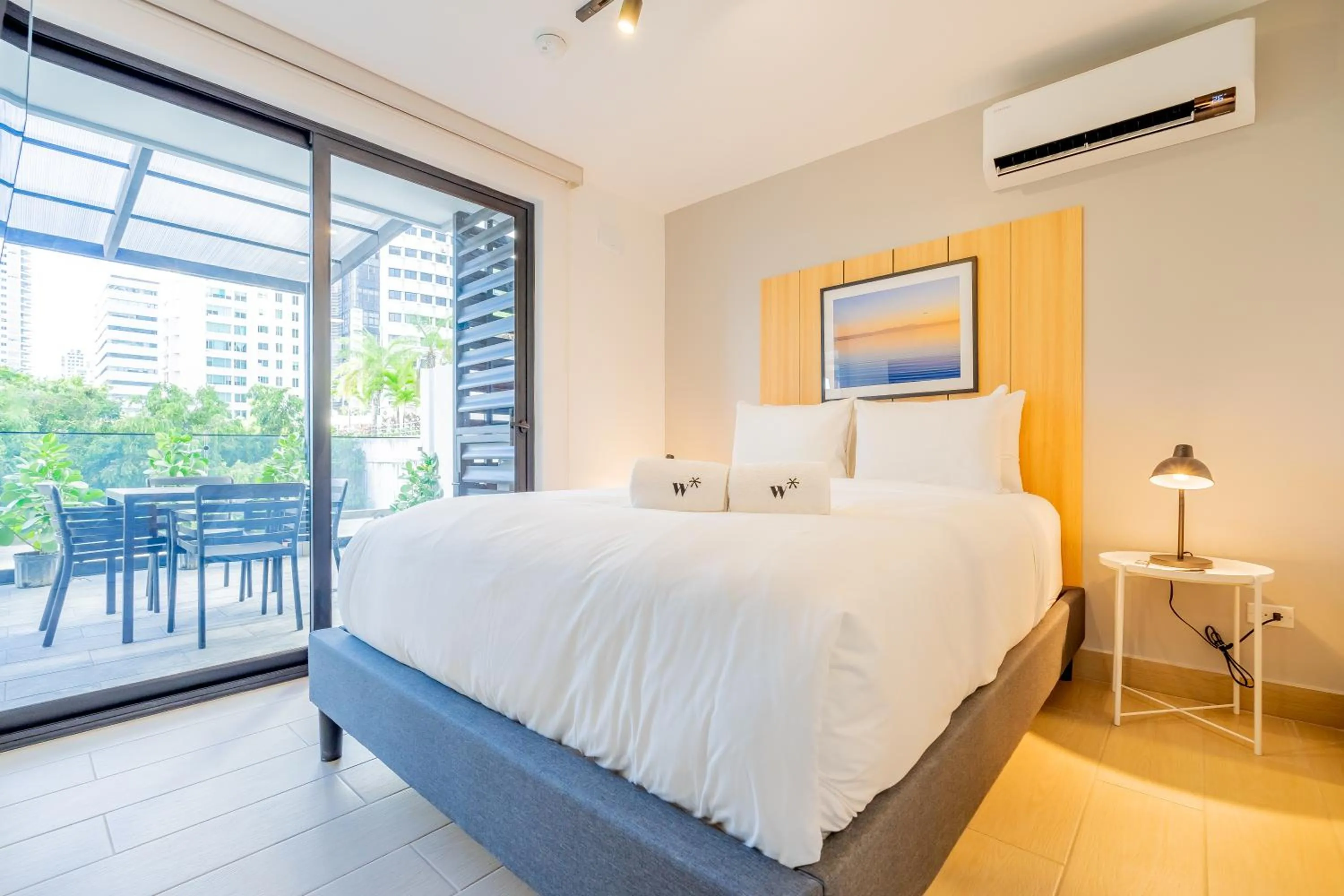 Bedroom, Bed in Wynwood House San Francisco